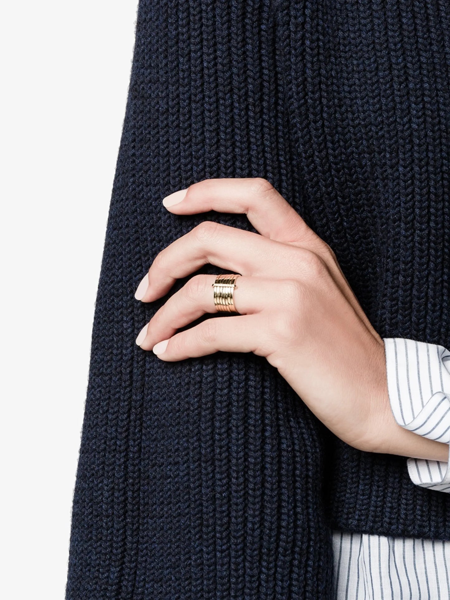18kt gold '7 Day' ring with diamonds