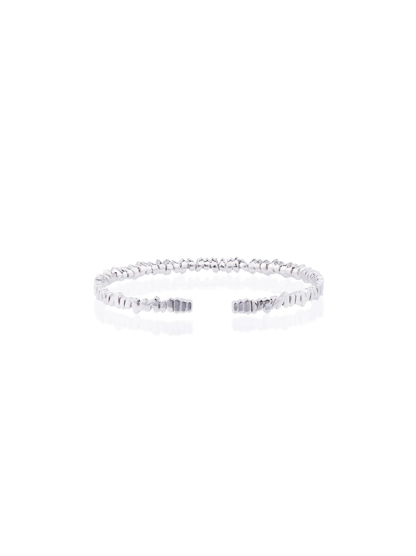 18K white gold and diamond Fireworks Classic baguette bangle