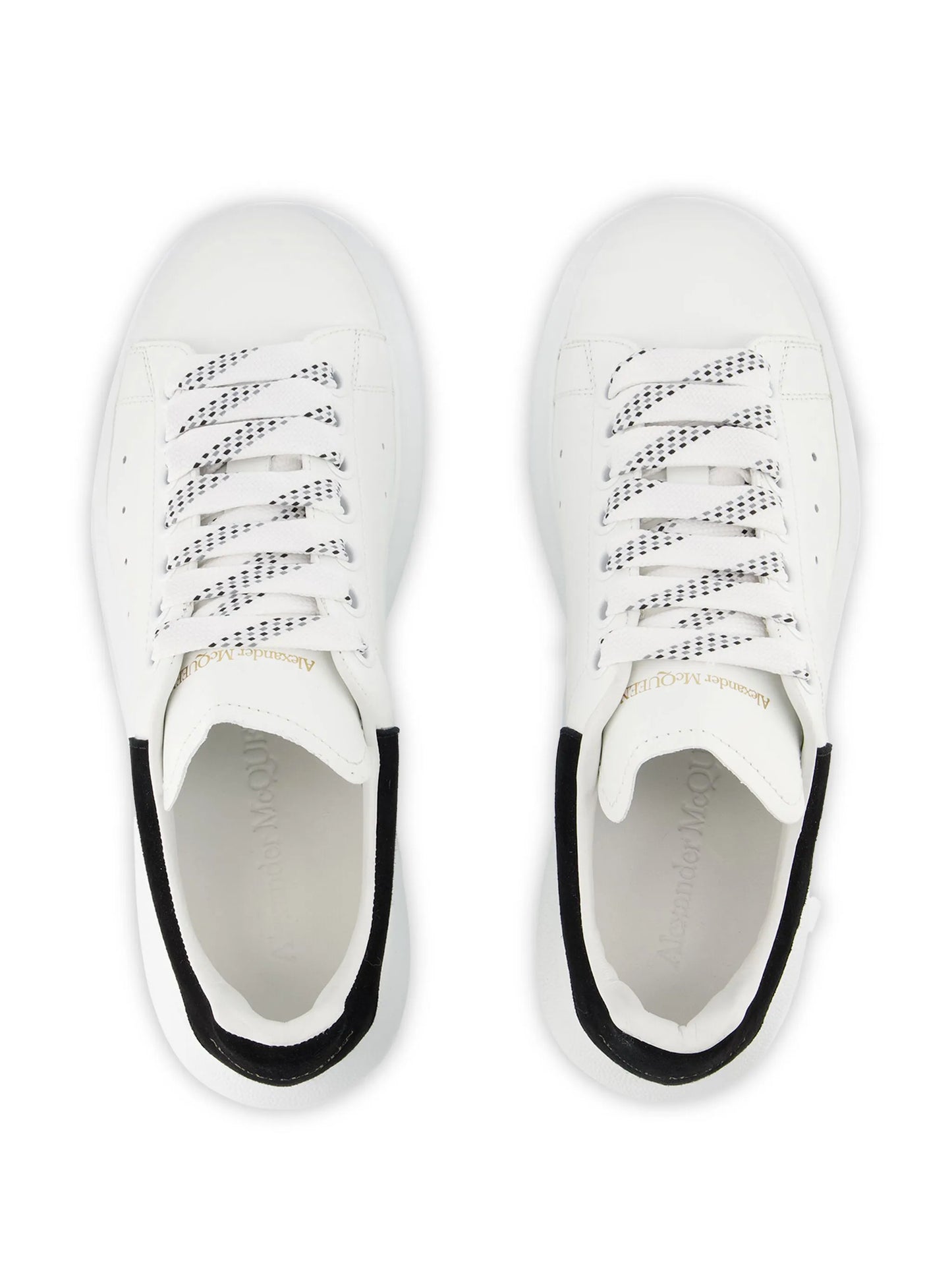 Oversized sneakers