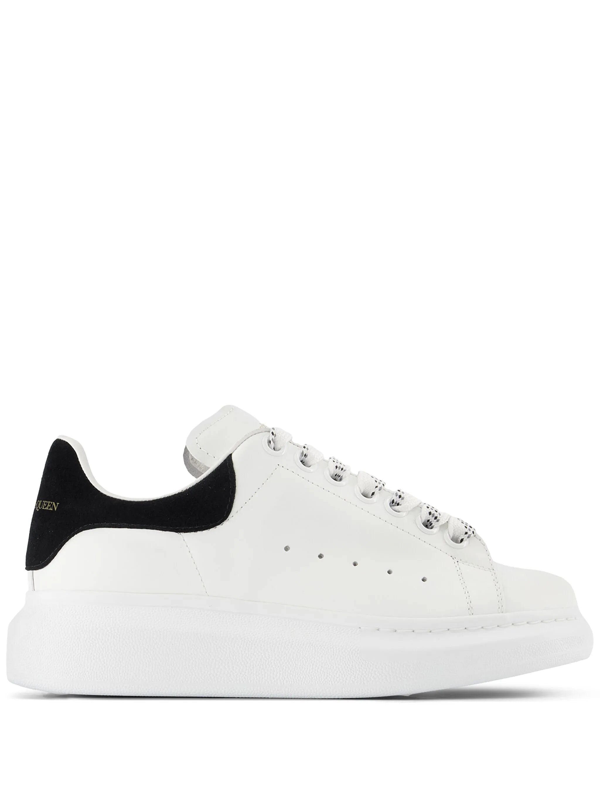 Oversized sneakers