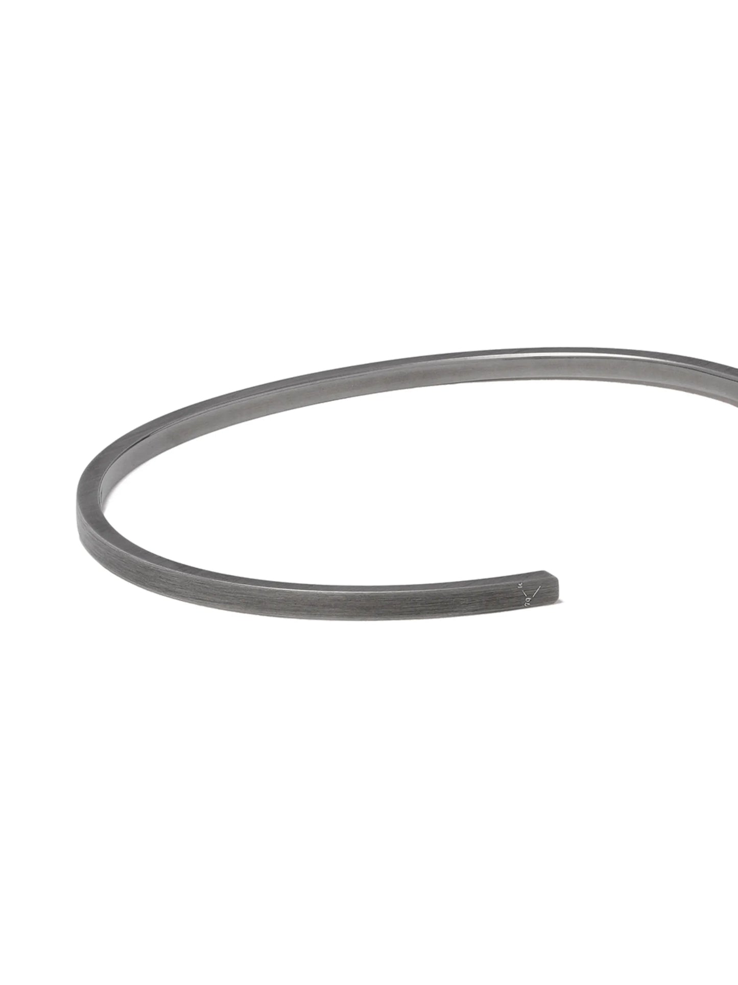 Le 7 ribbon bracelet