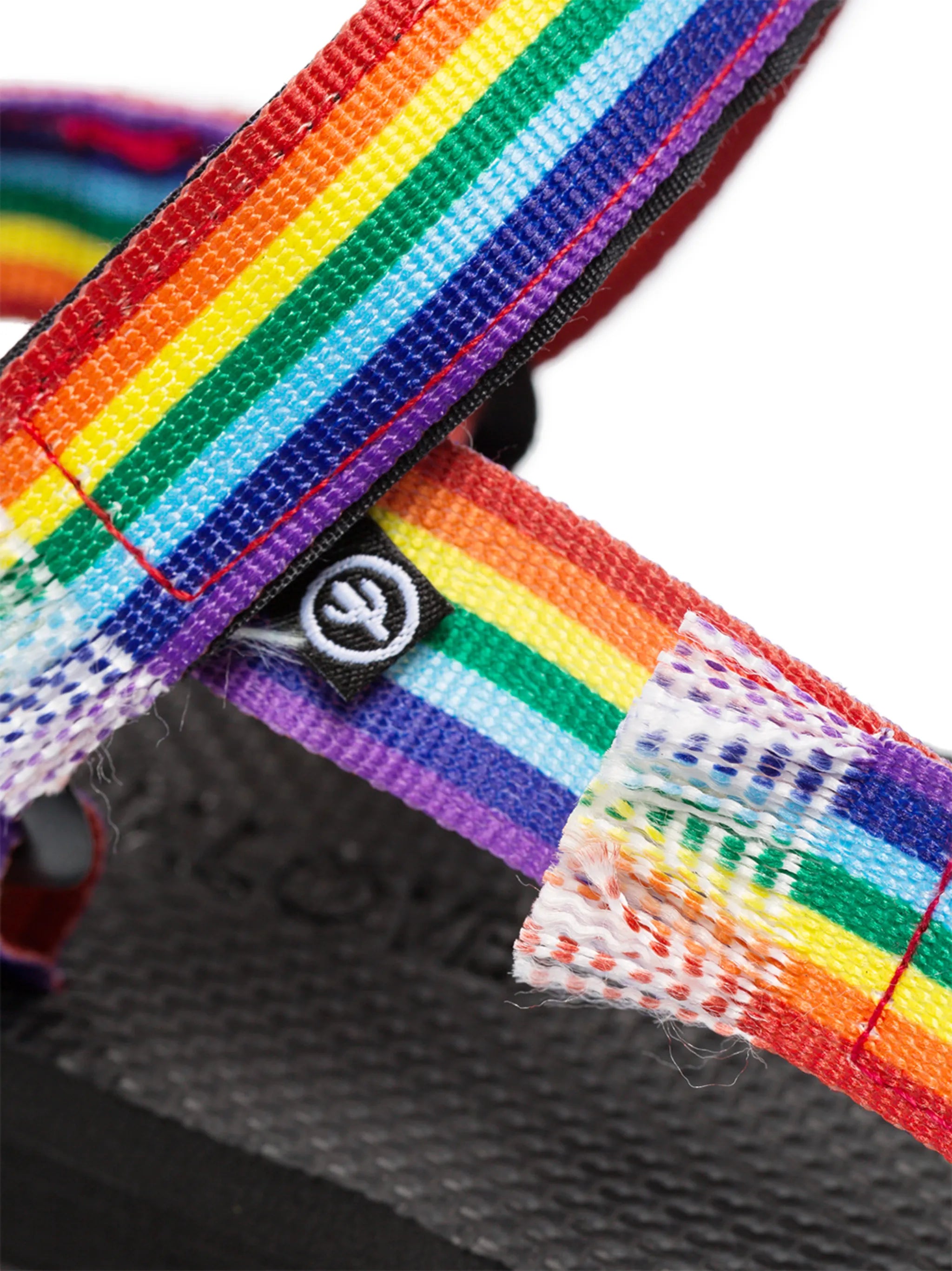 Rainbow Trekky ribbon sandals