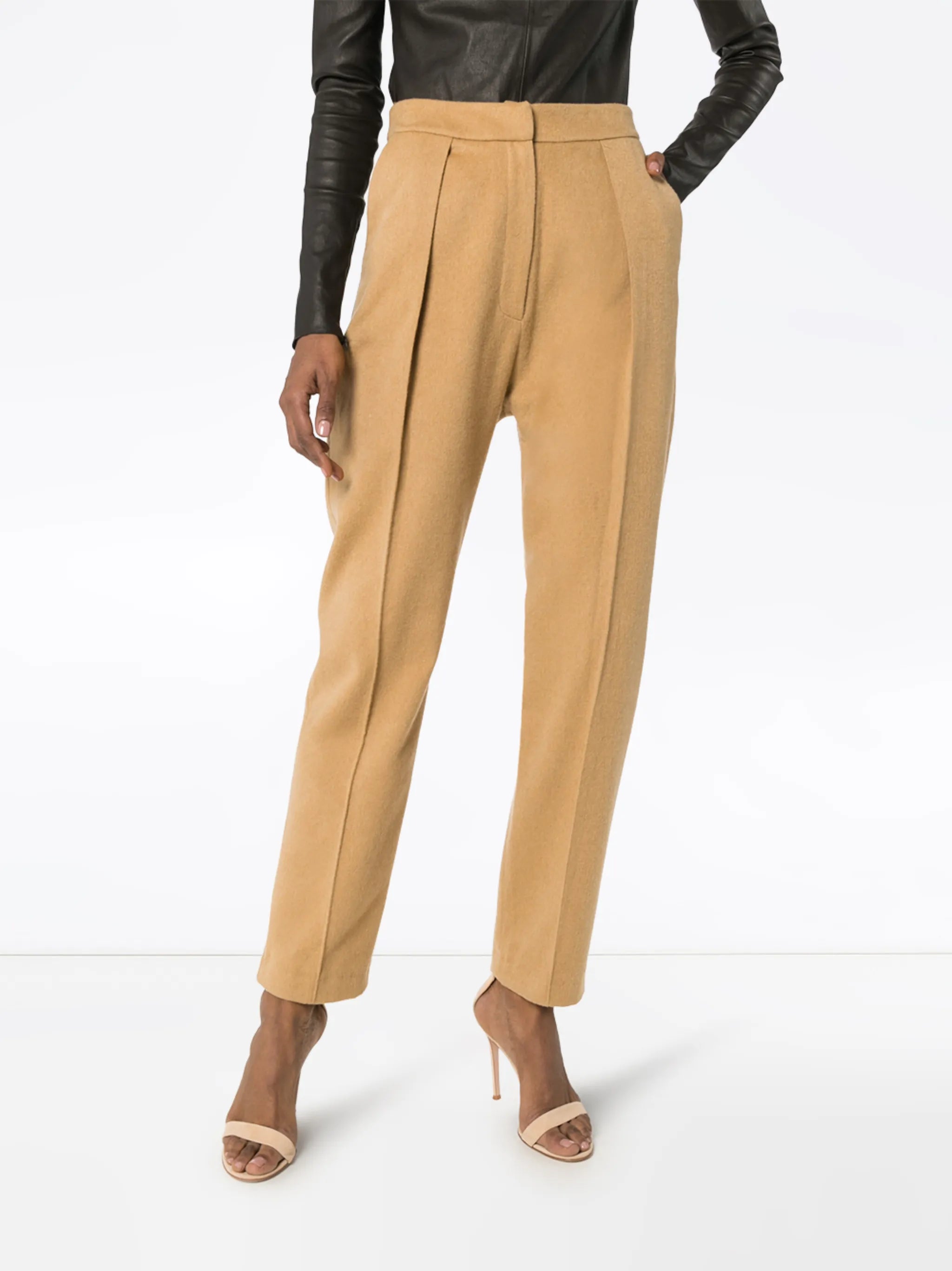 pleated wide-leg trousers