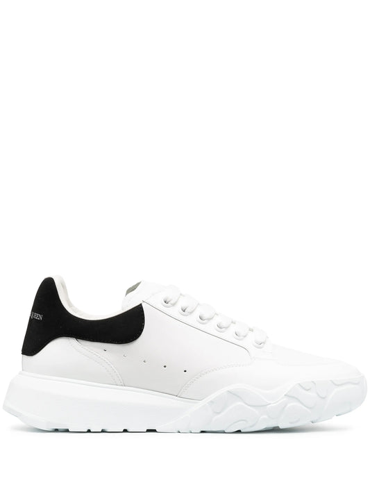 Court low-top sneakers