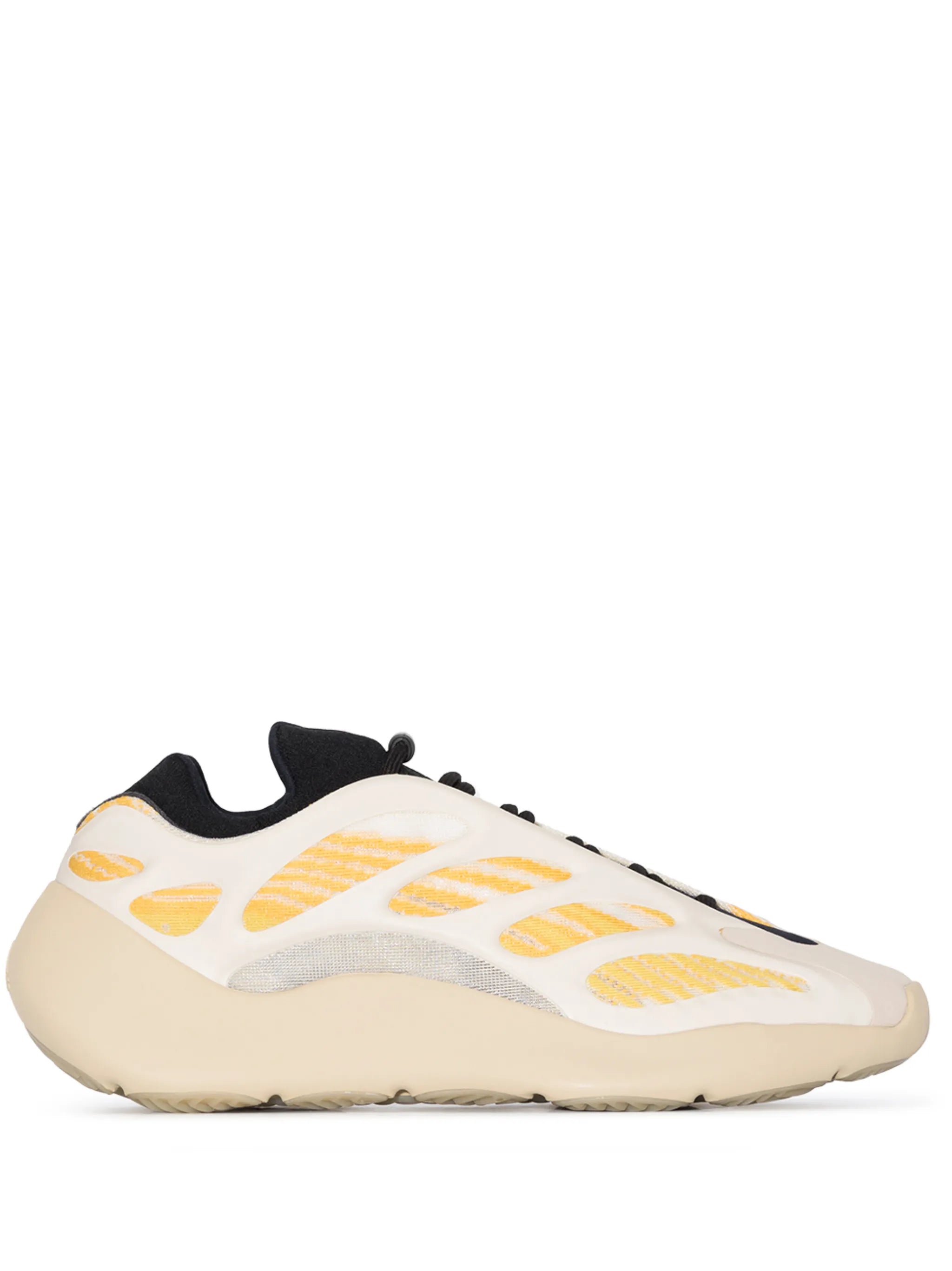 YEEZY 700 V3 