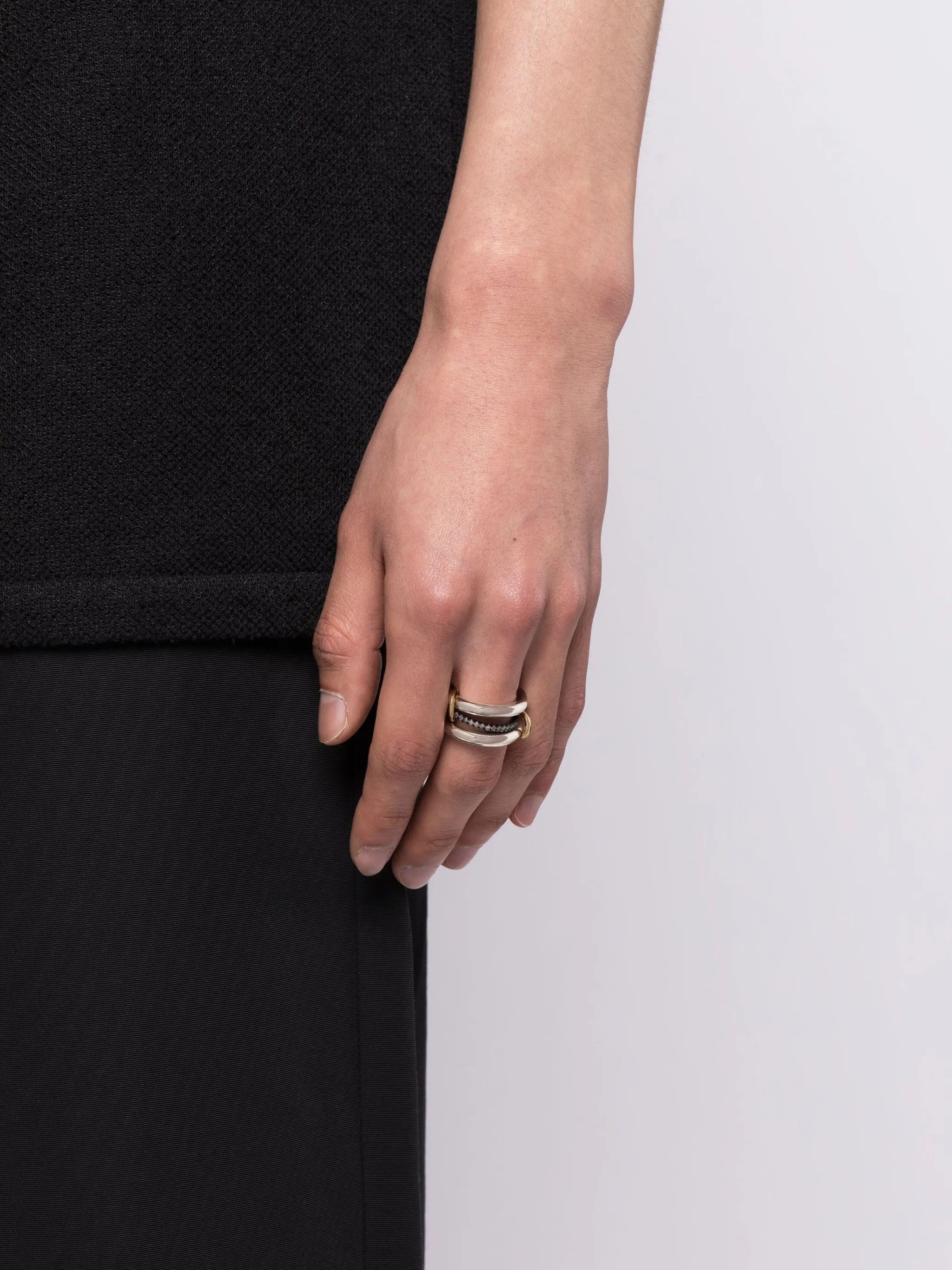 Libra diamond ring