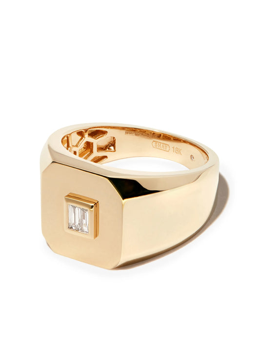 18K yellow gold baguette diamond-embellished signet ring