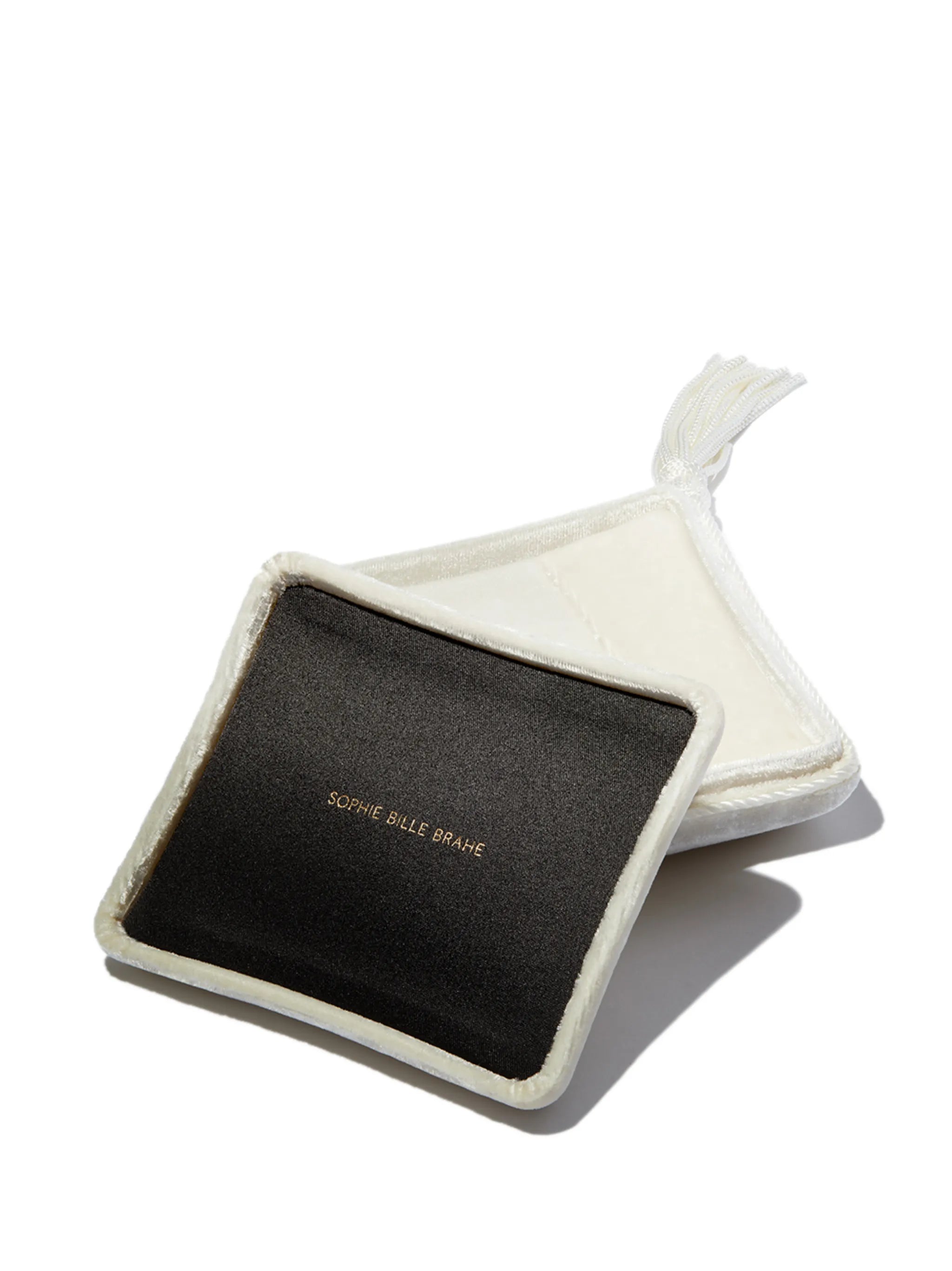 velvet-effect jewellery box