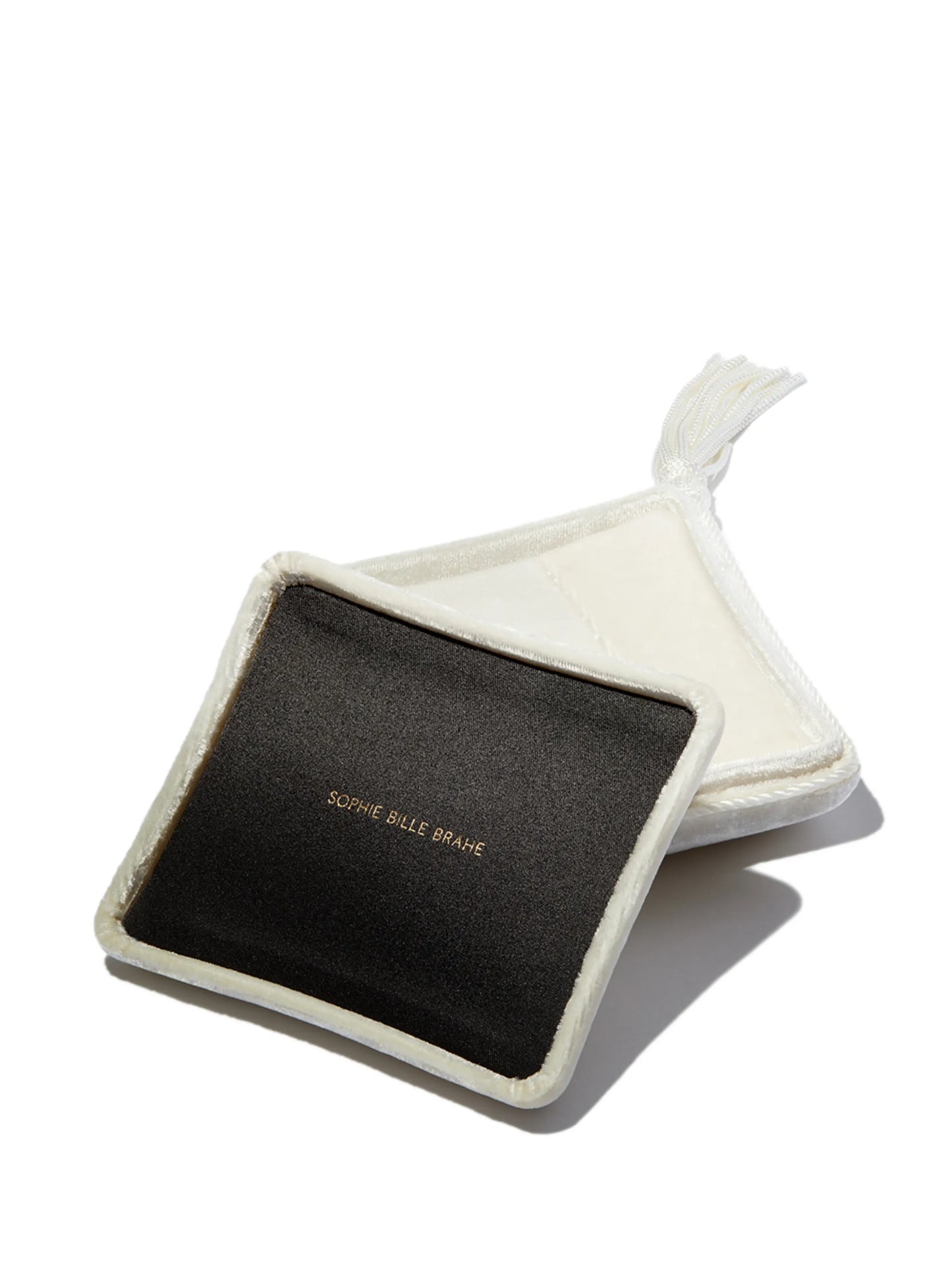 velvet-effect jewellery box