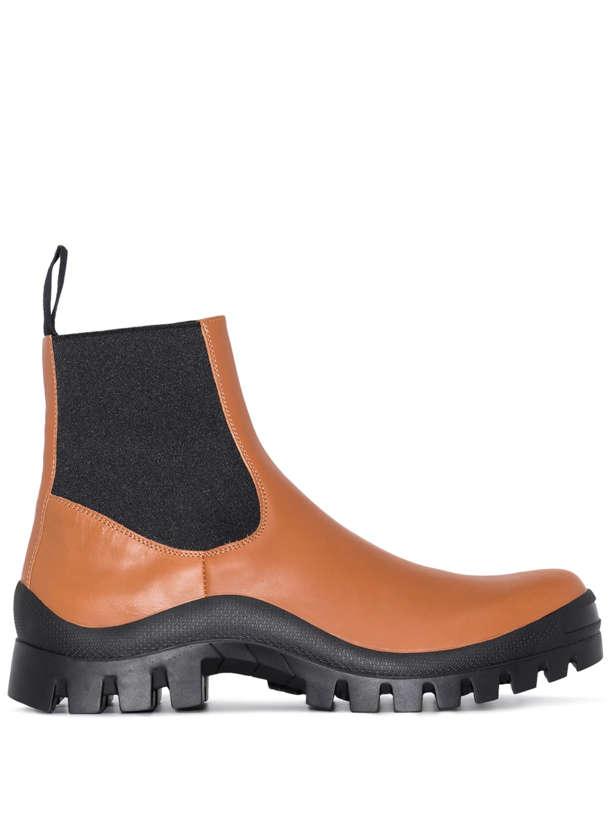 Catania ridged sole boots