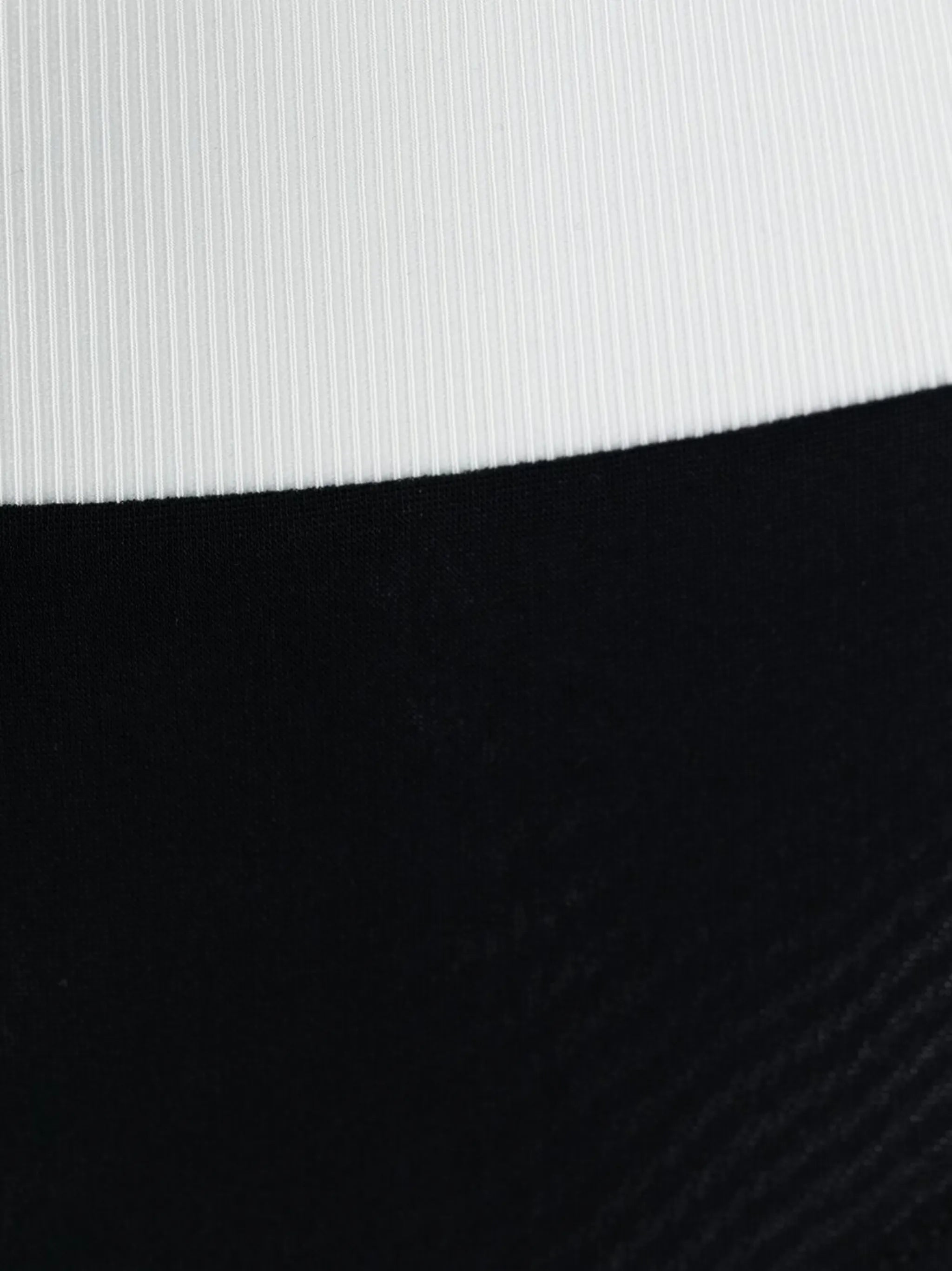 embroidered contrast-trim bikini