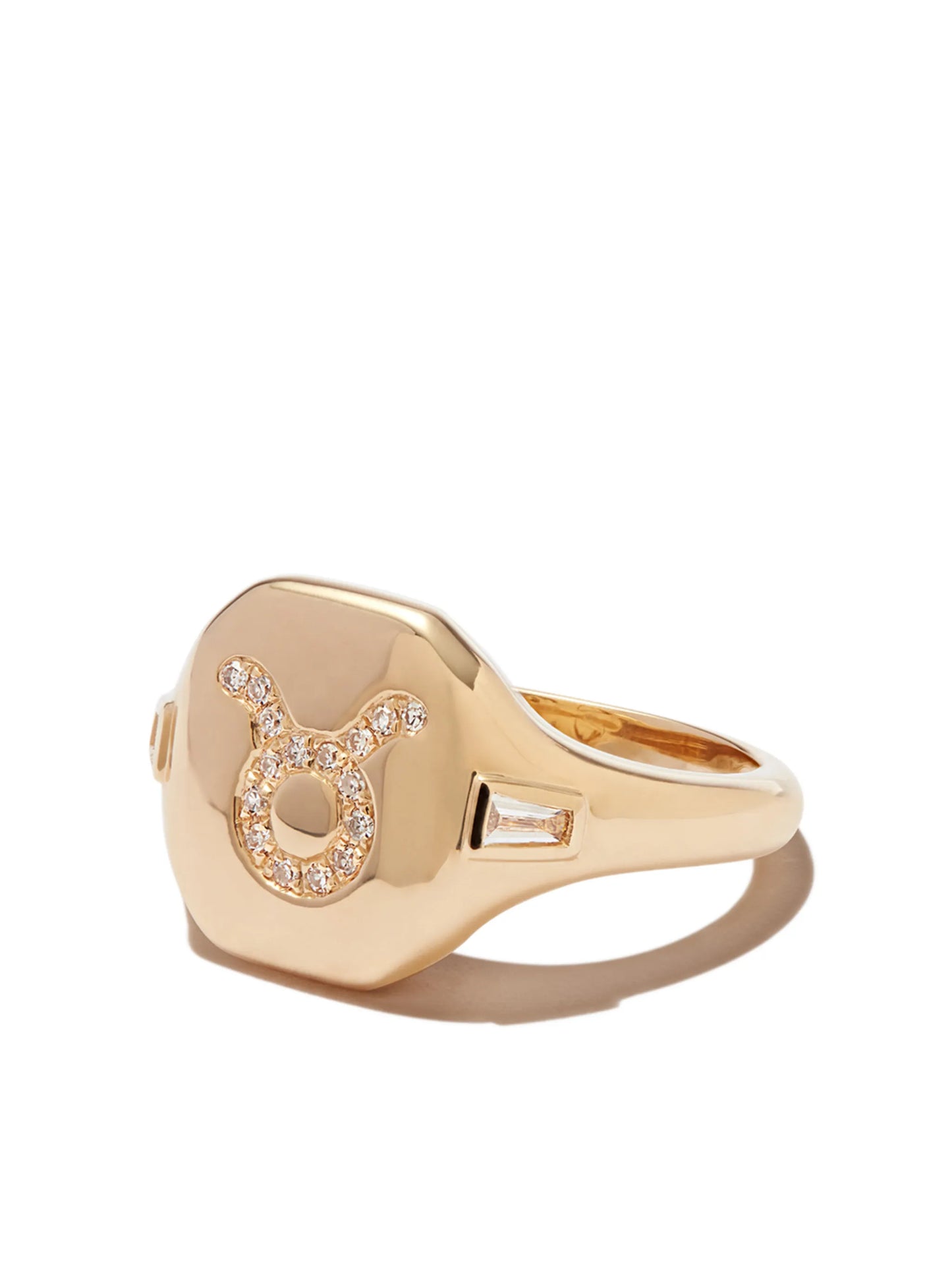 18K yellow gold taurus diamond signet ring