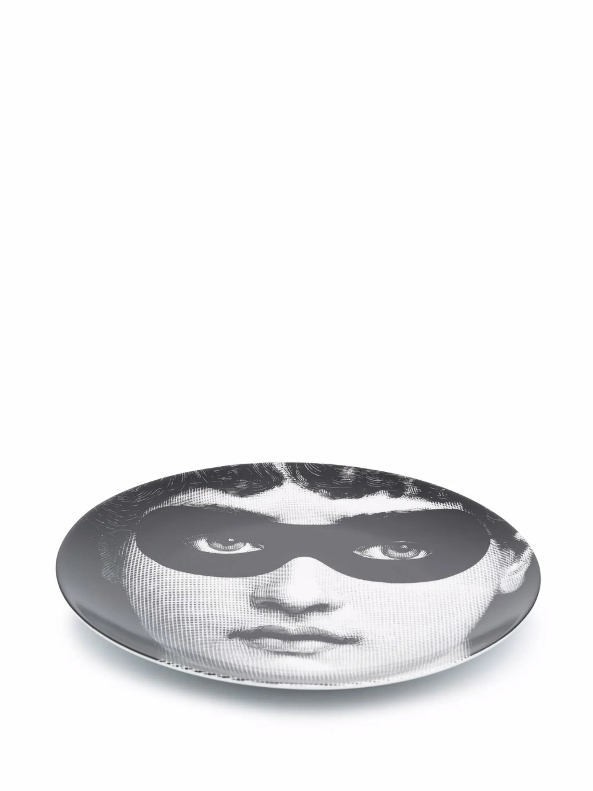 graphic-print porcelain wall plate