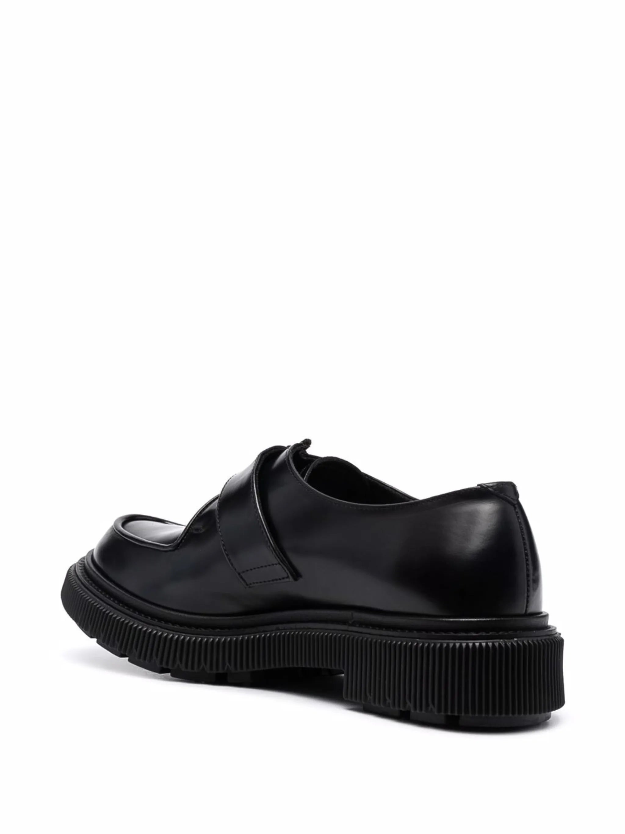 Type 136 buckle derby shoes