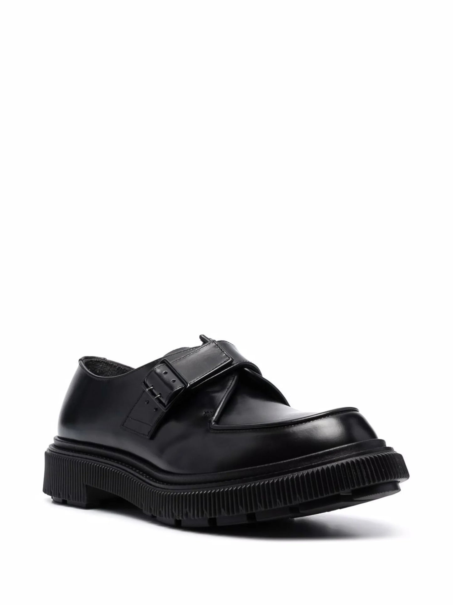 Type 136 buckle derby shoes
