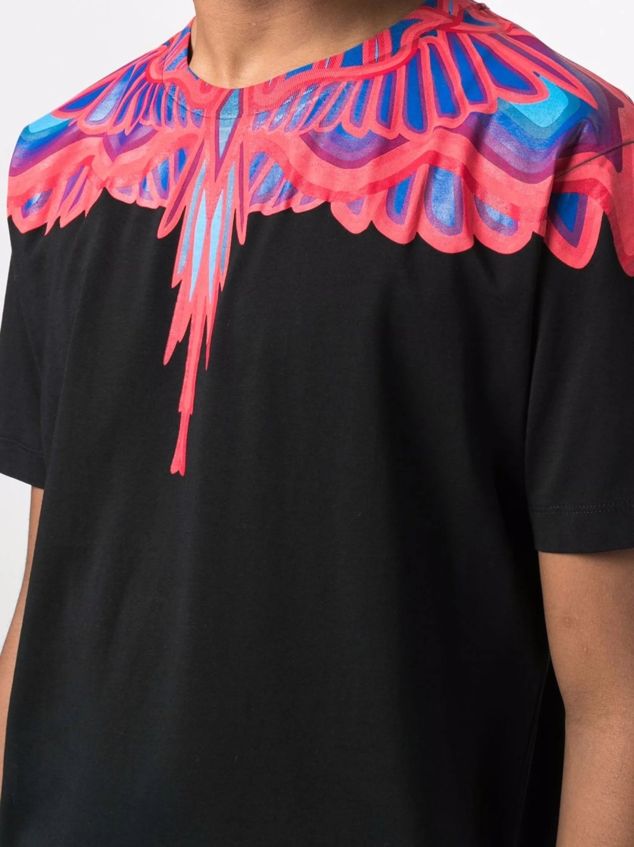 Curves Wings T-shirt