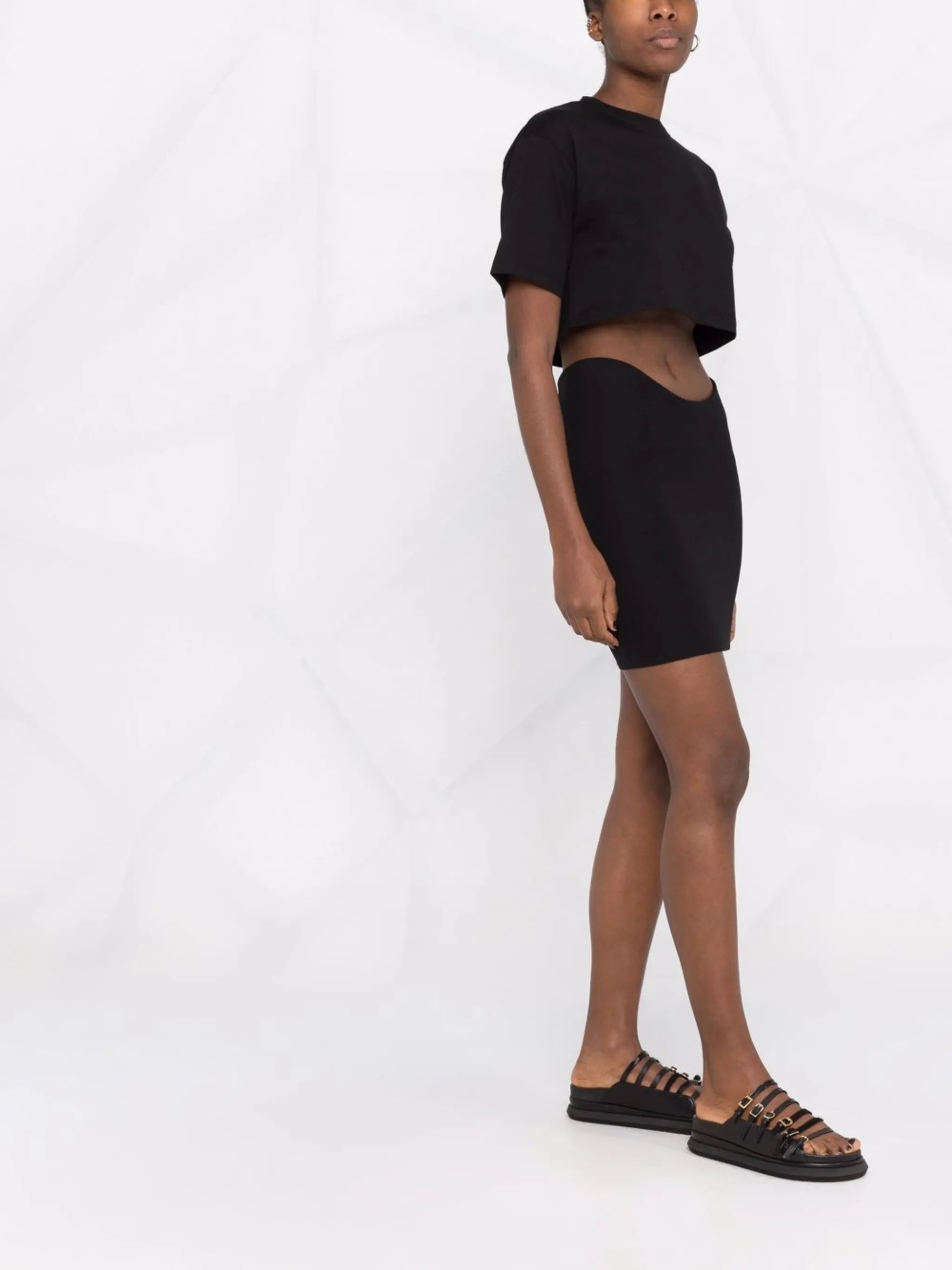 curved waist fitted skirt