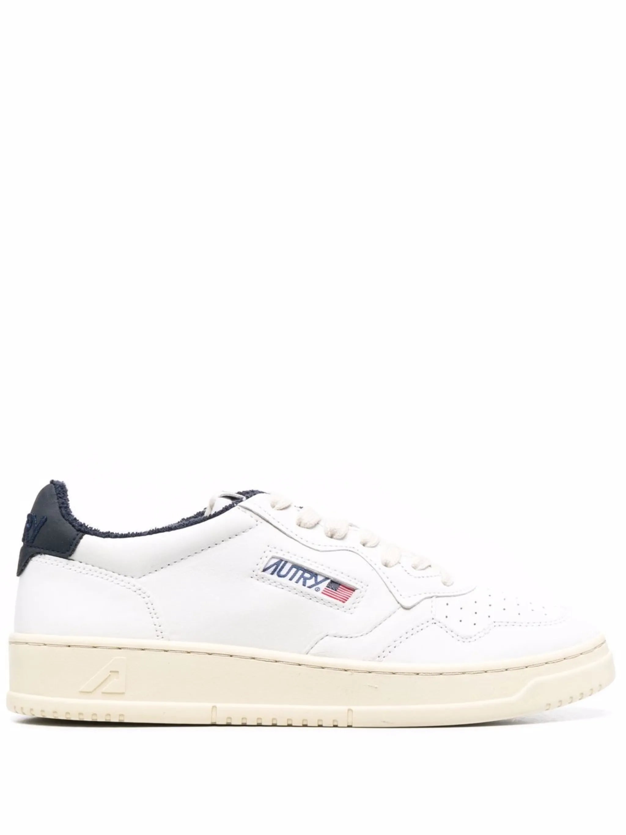 Medalist low sneakers