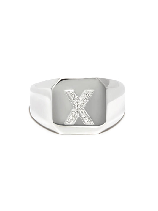 18kt white gold Champion ring