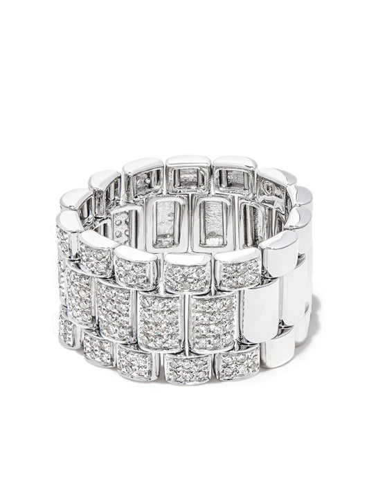 18K white gold diamond ring