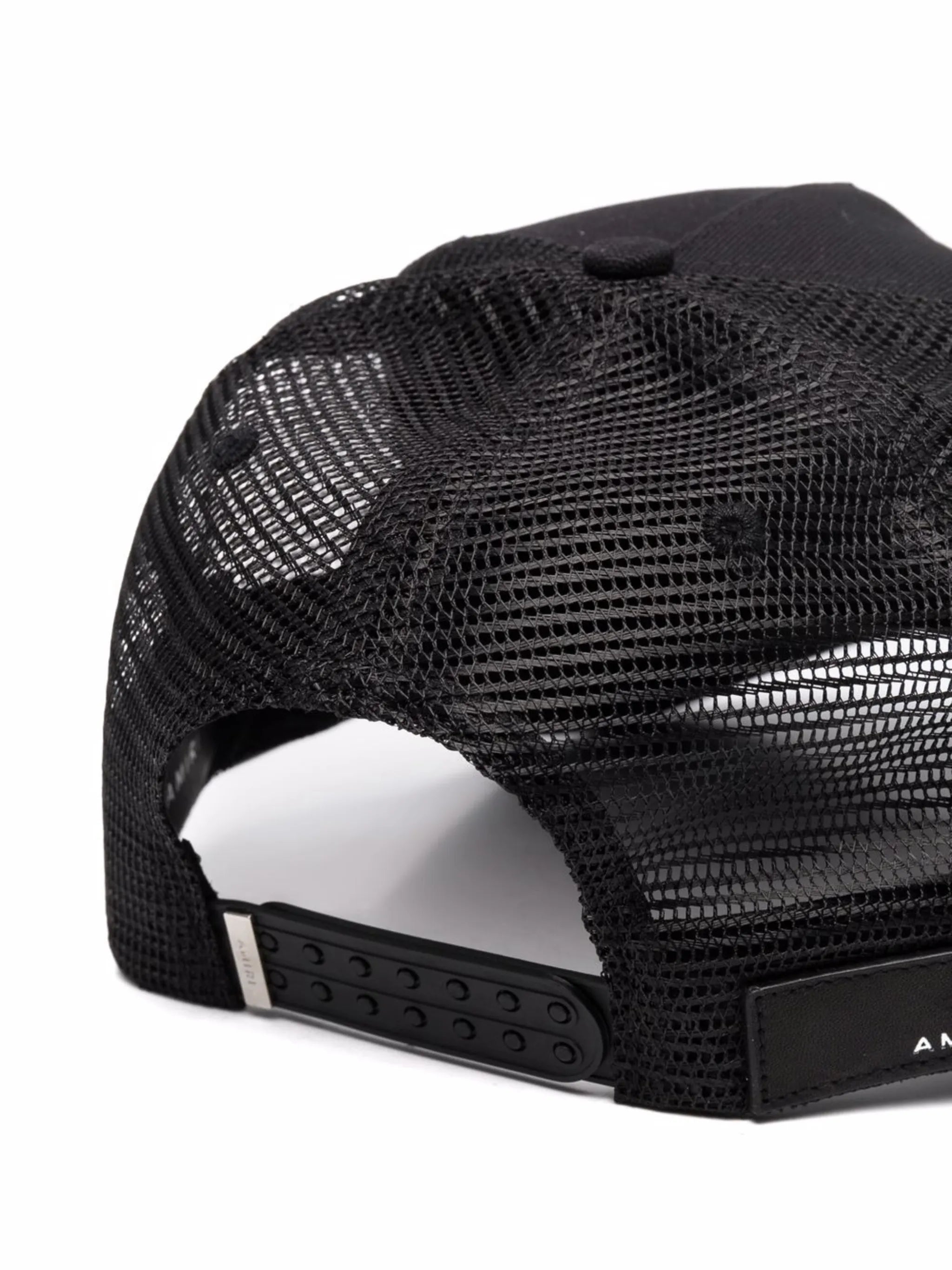 Three star patch trucker hat