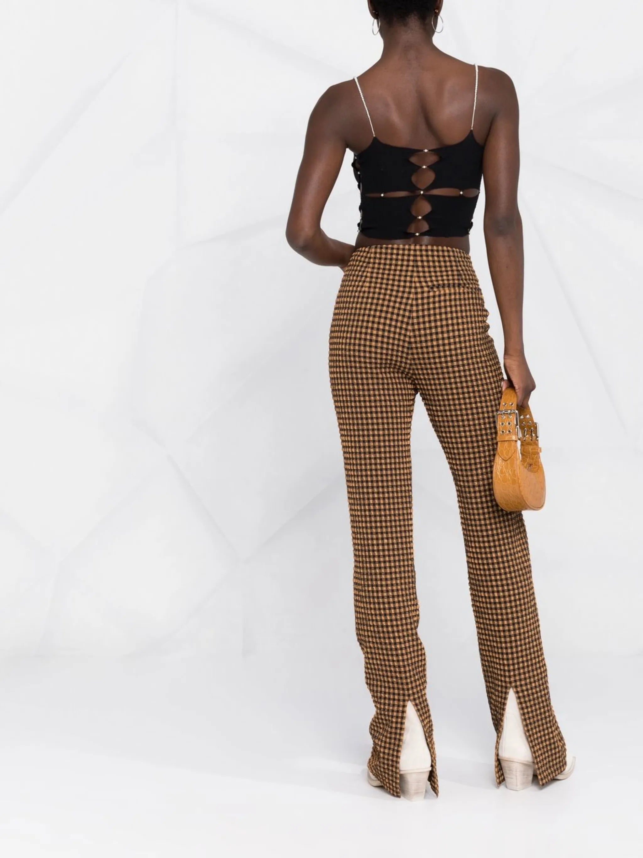 cut out-detail ribbed vest