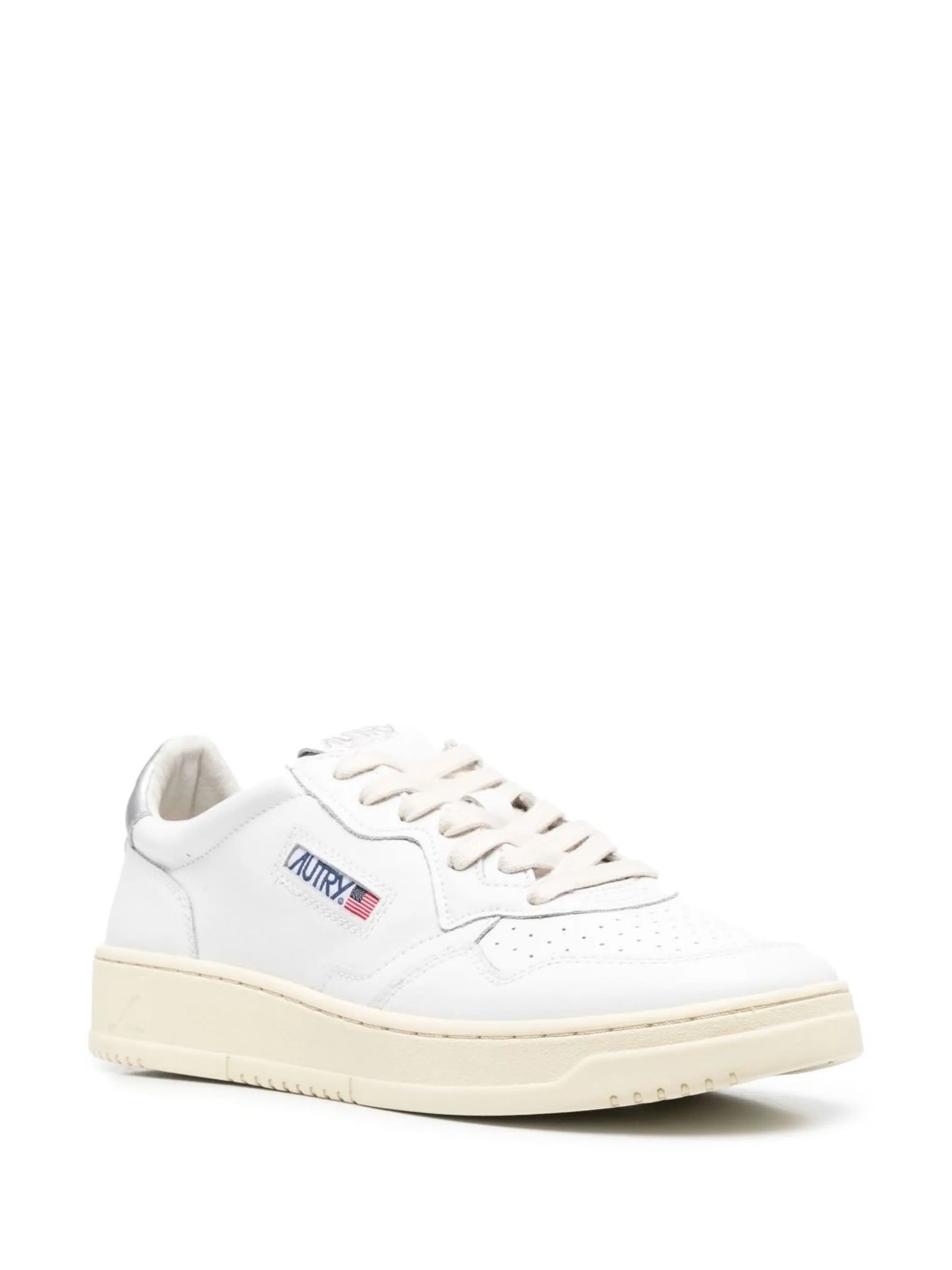 Medalist low-top sneakers