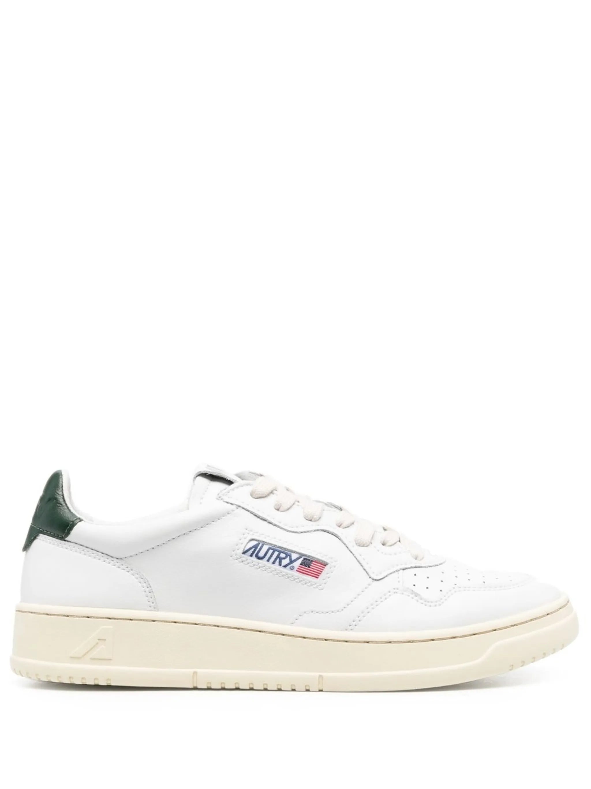 Medalist low-top sneakers