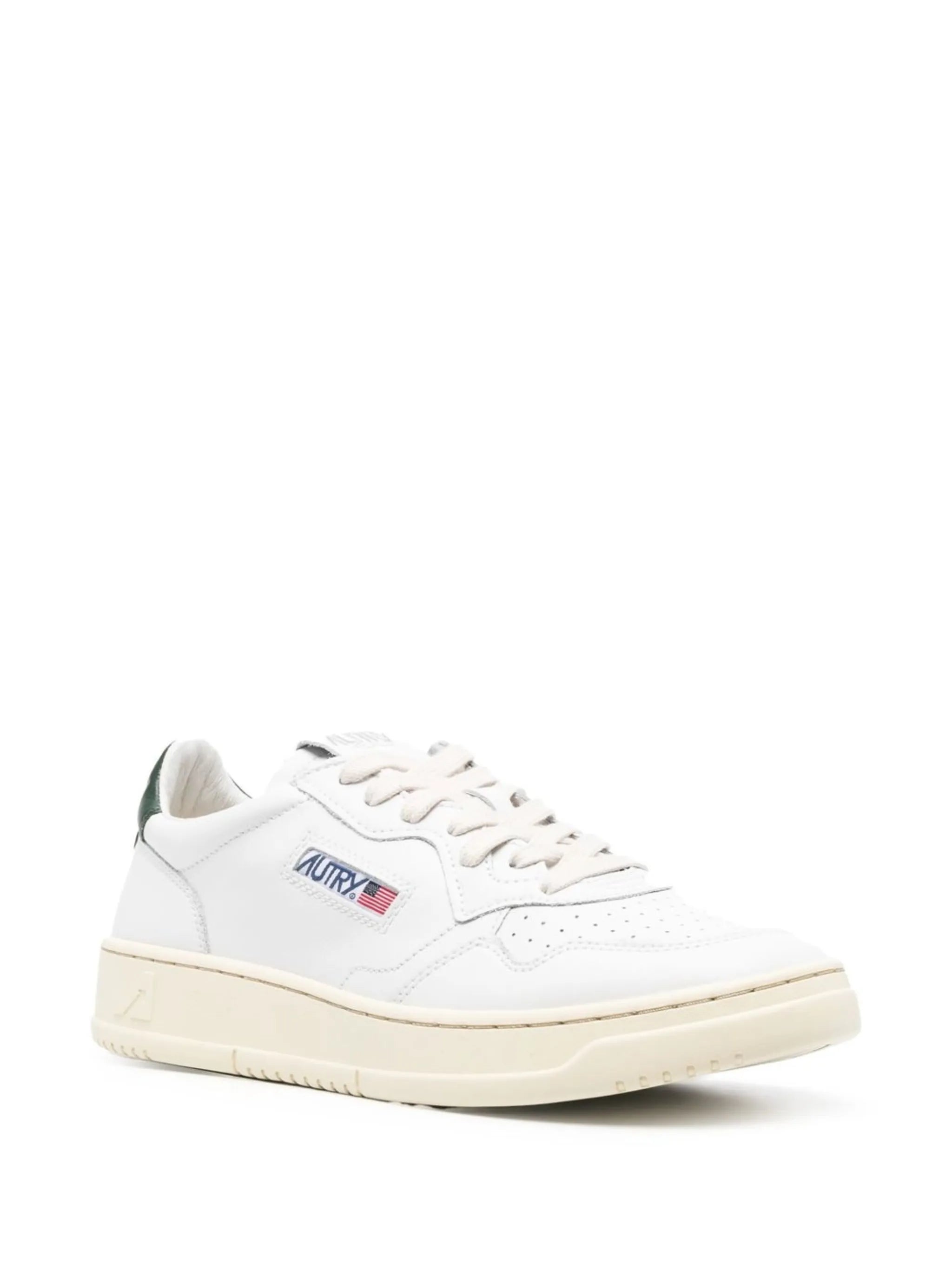 Medalist low-top sneakers