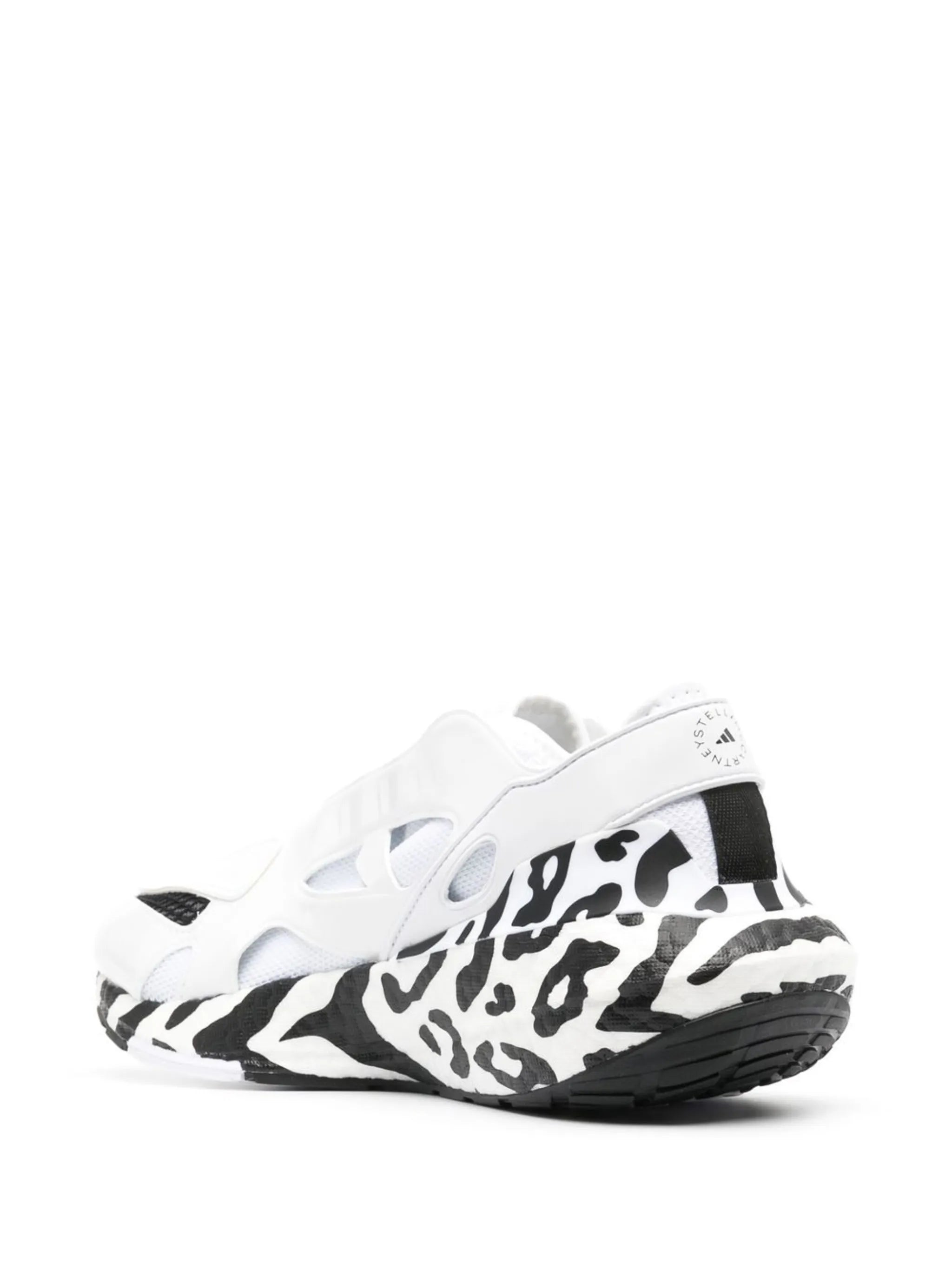 UltraBoost 22 Graphic sneakers