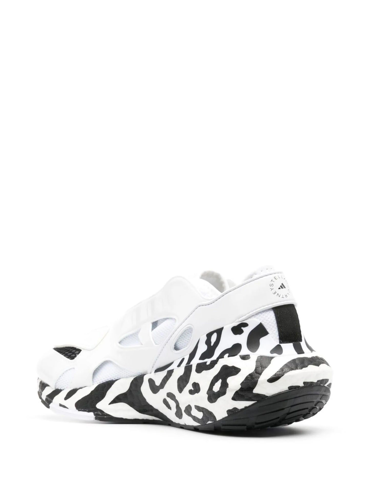UltraBoost 22 Graphic sneakers