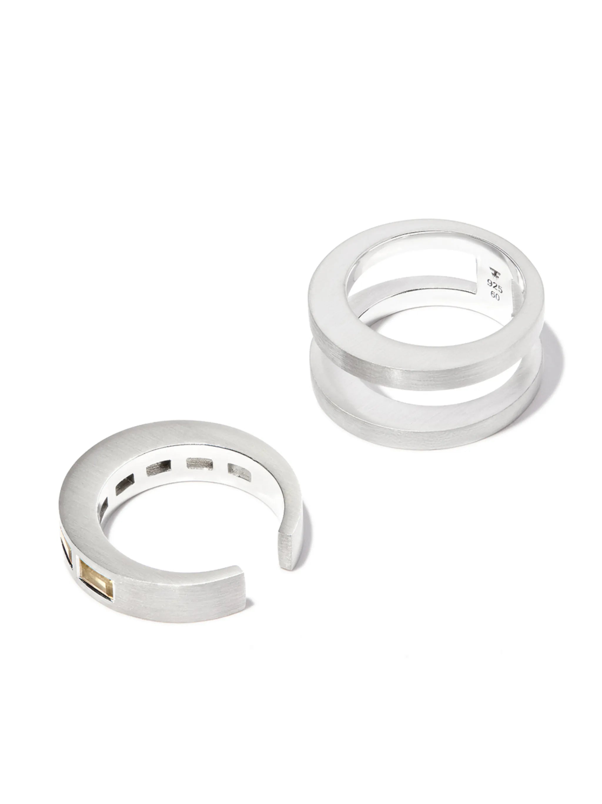 Double Arch quartz ring