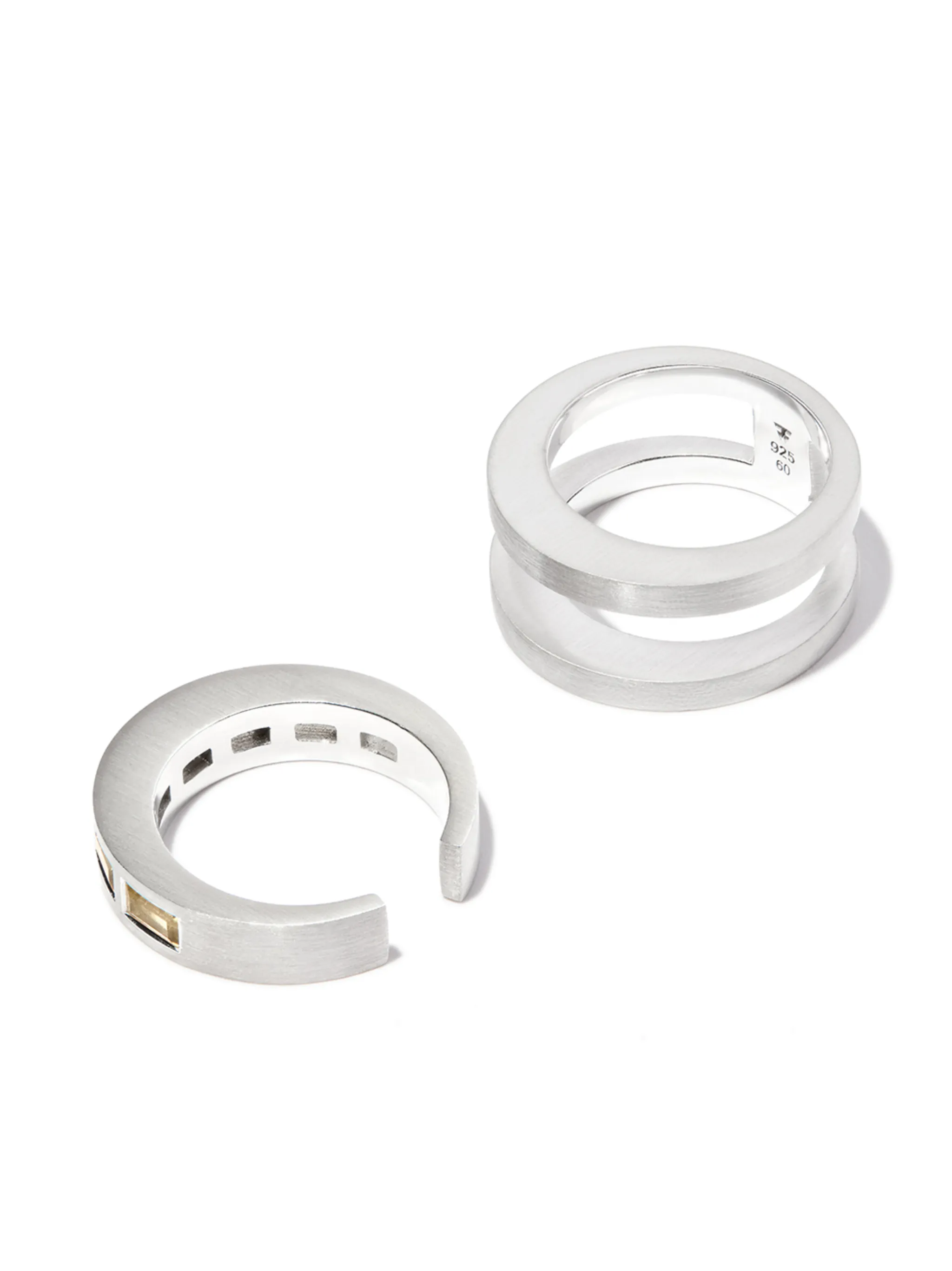 Double Arch quartz ring
