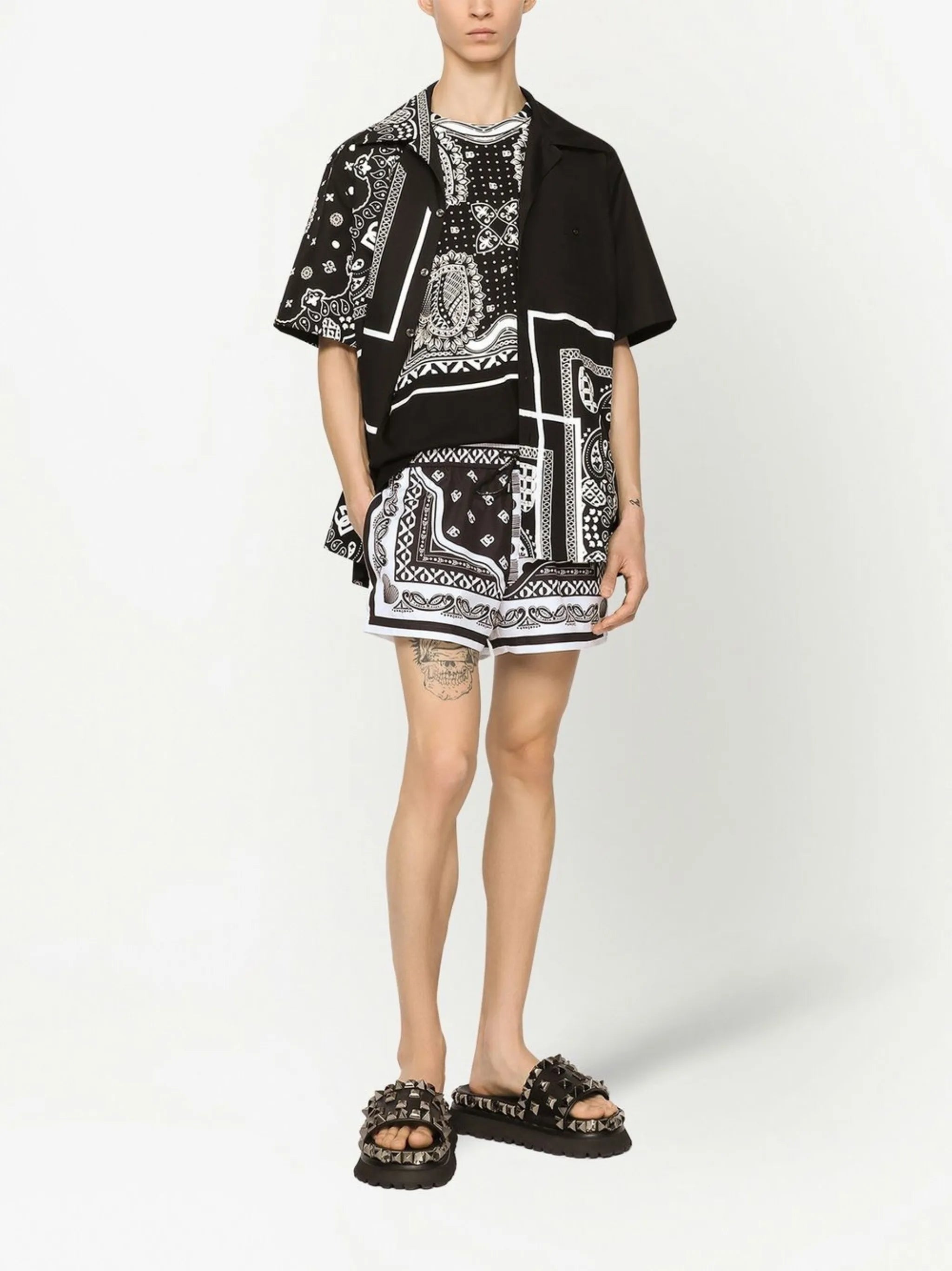 bandana-print shirt