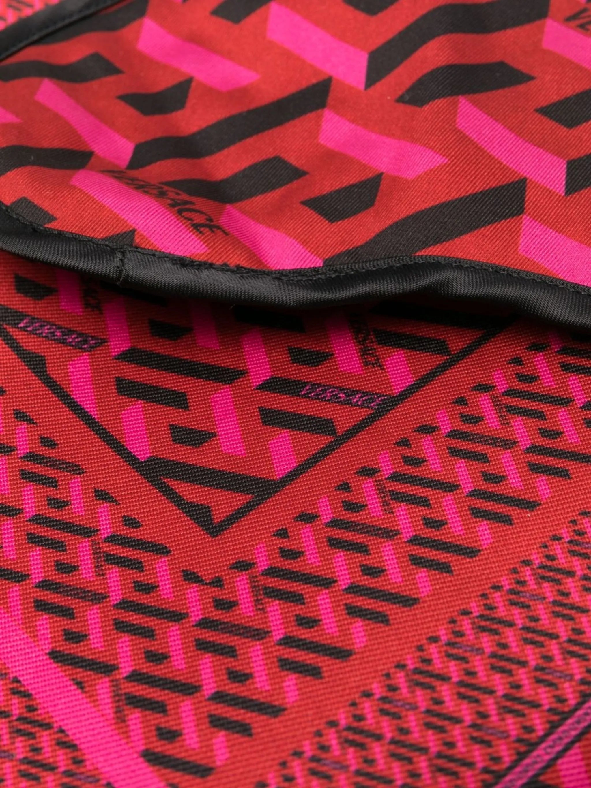 patterned travel set