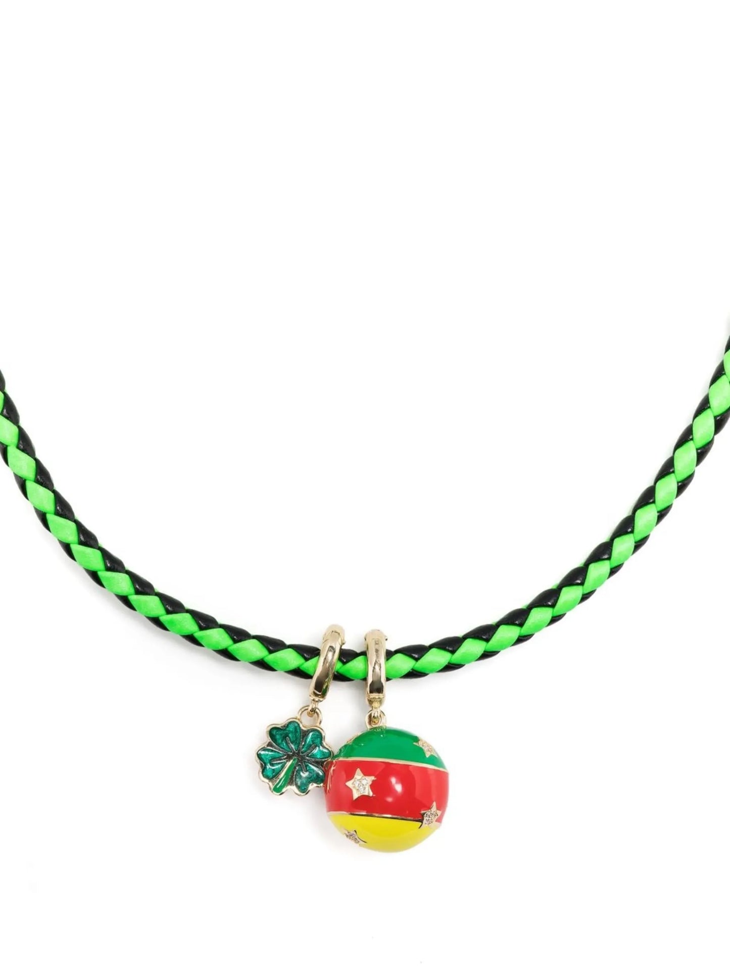 clover-pendant cord necklace