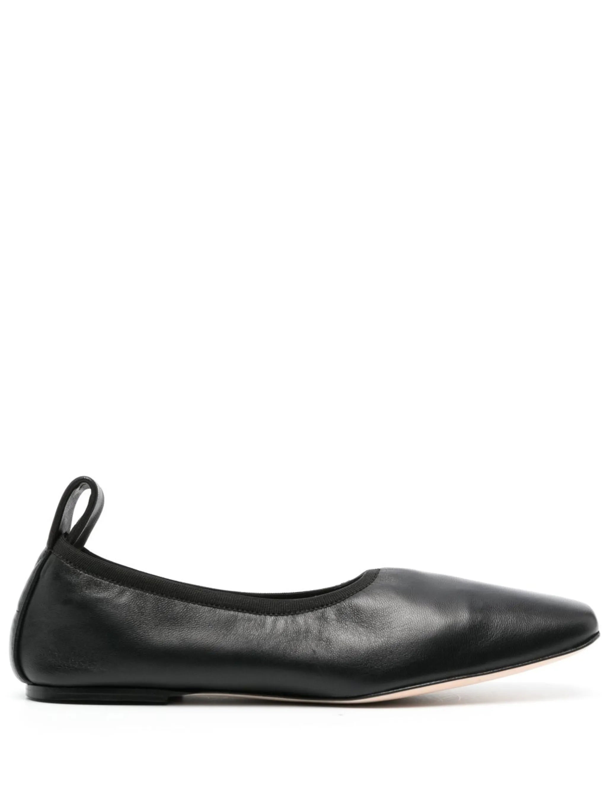 round-toe ballerina shoes