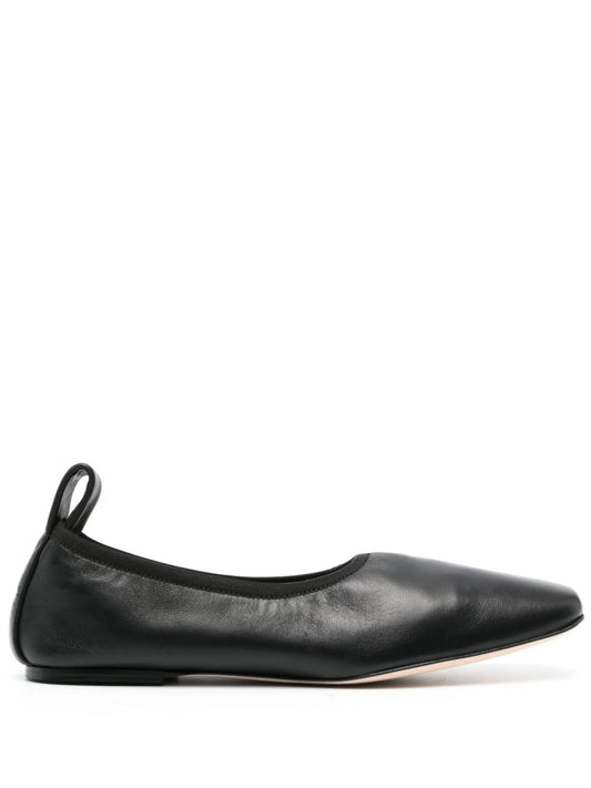 round-toe ballerina shoes