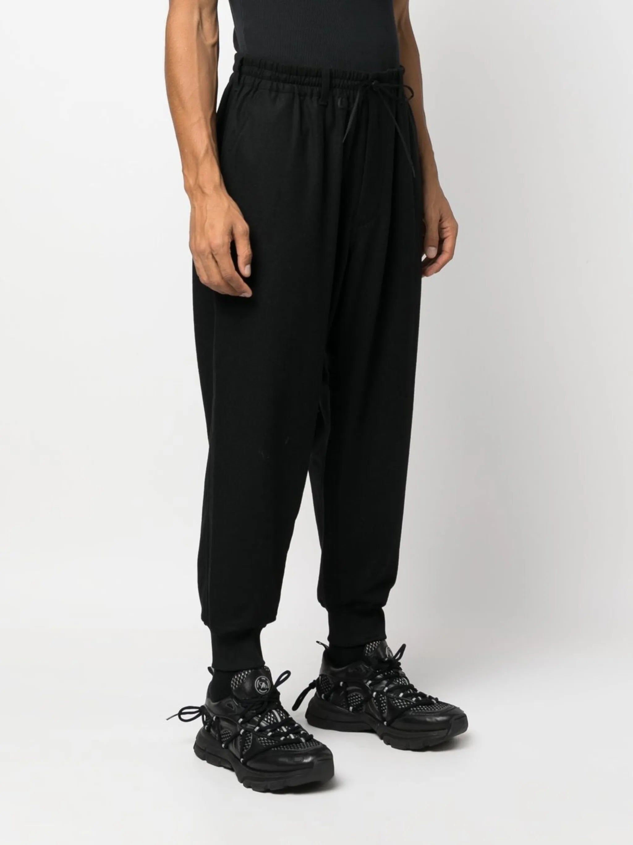 cuffed tapered drawstring trousers