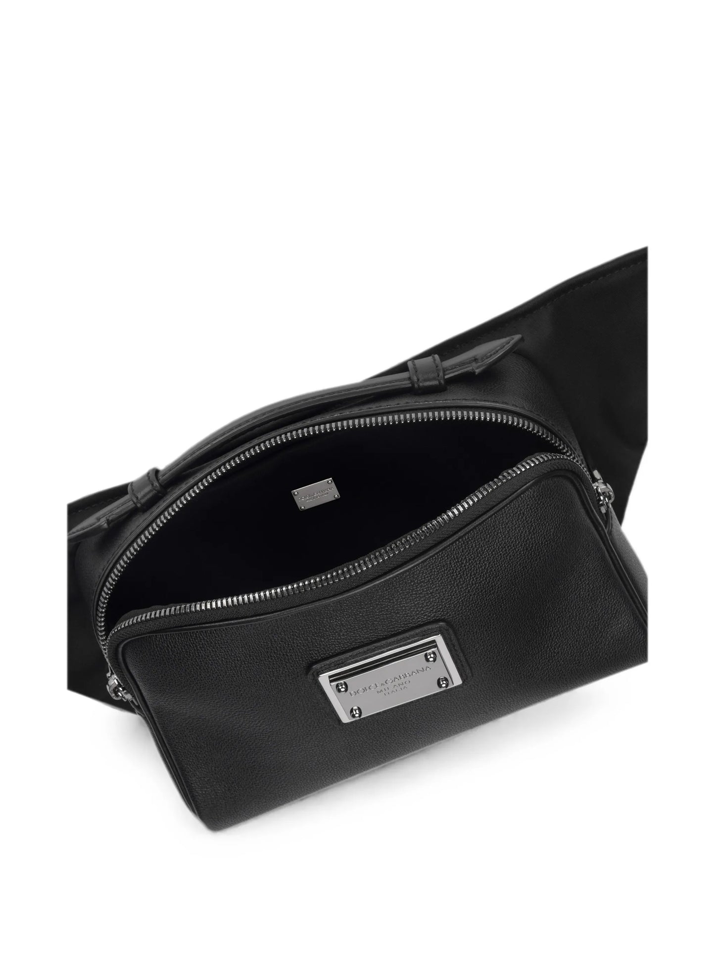 grainy belt bag