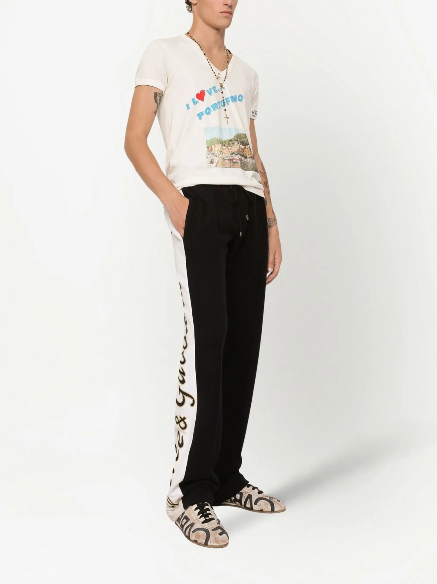 graphic print V-neck T-shirt