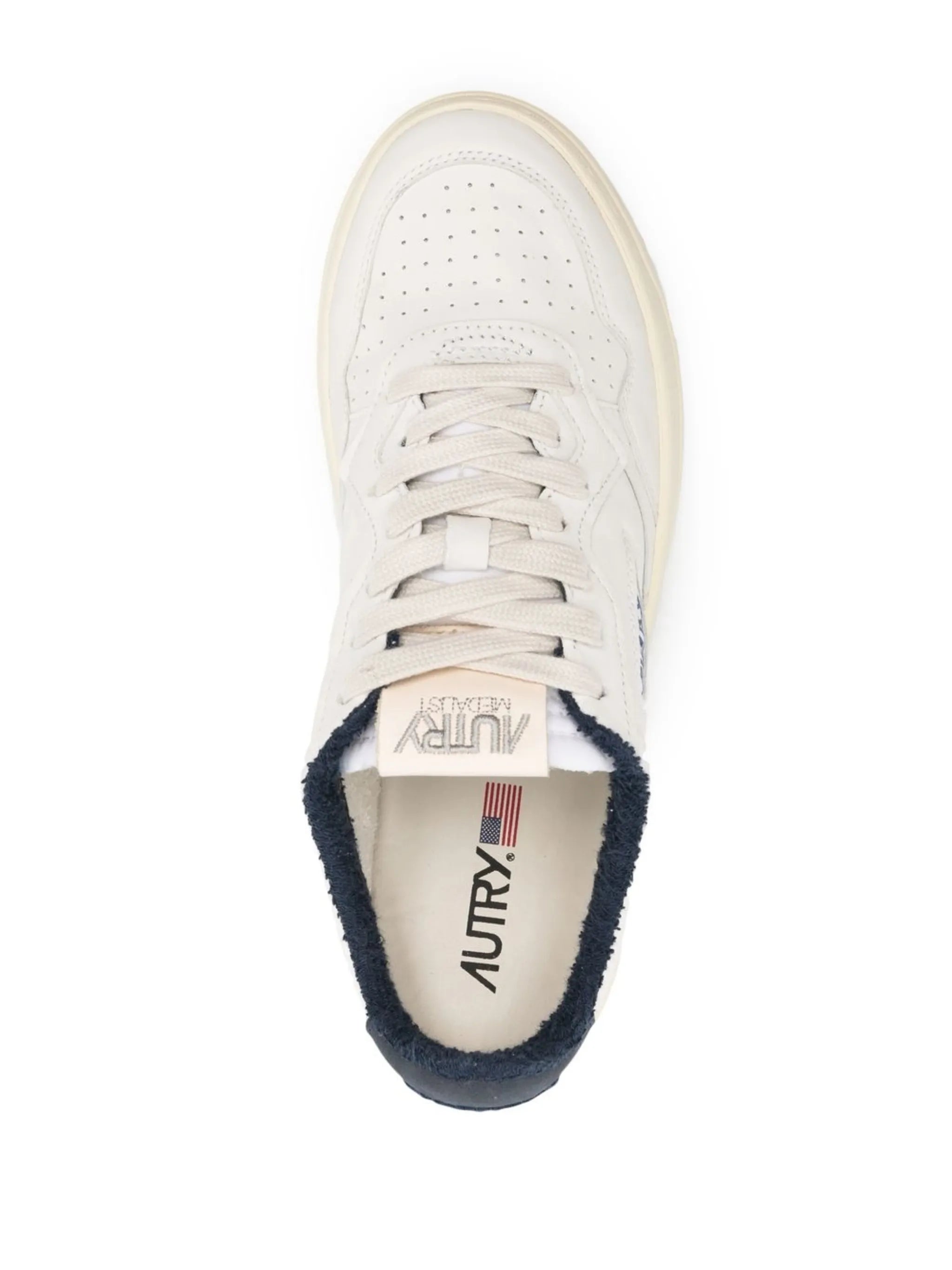 Medalist low-top sneakers