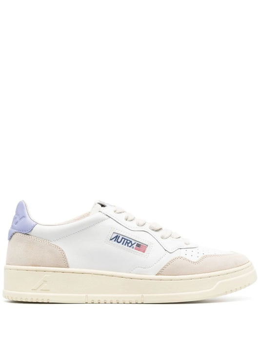Medalist low-top sneakers