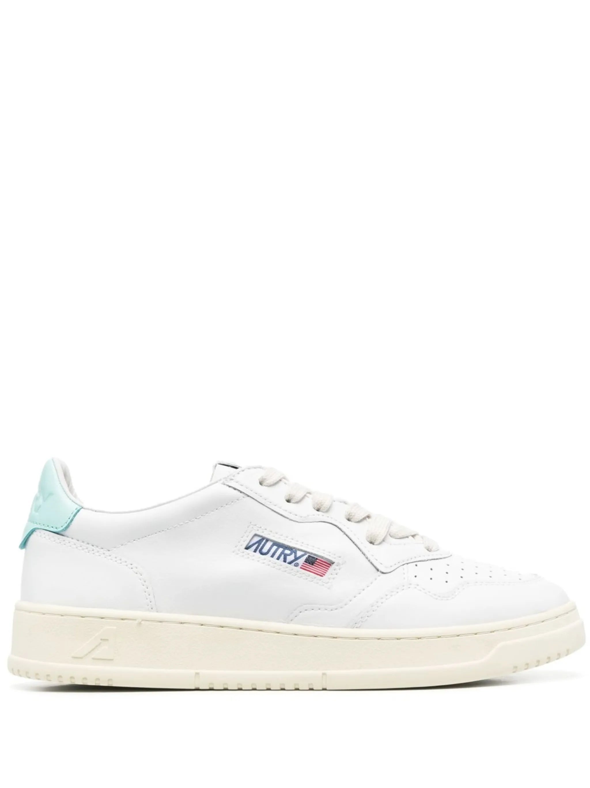 Medalist low-top sneakers