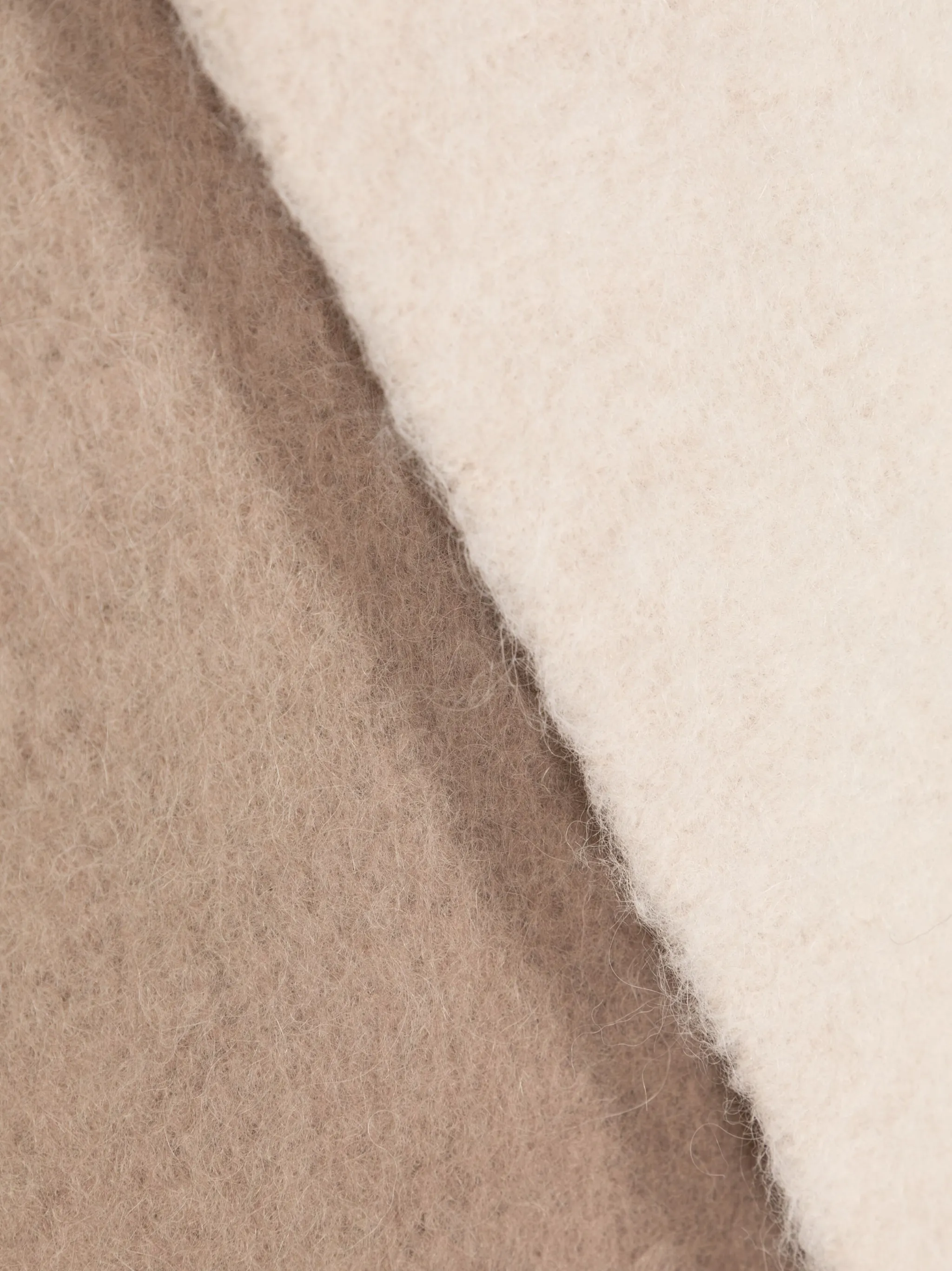 L'Echarpe Moisson gradient-effect scarf