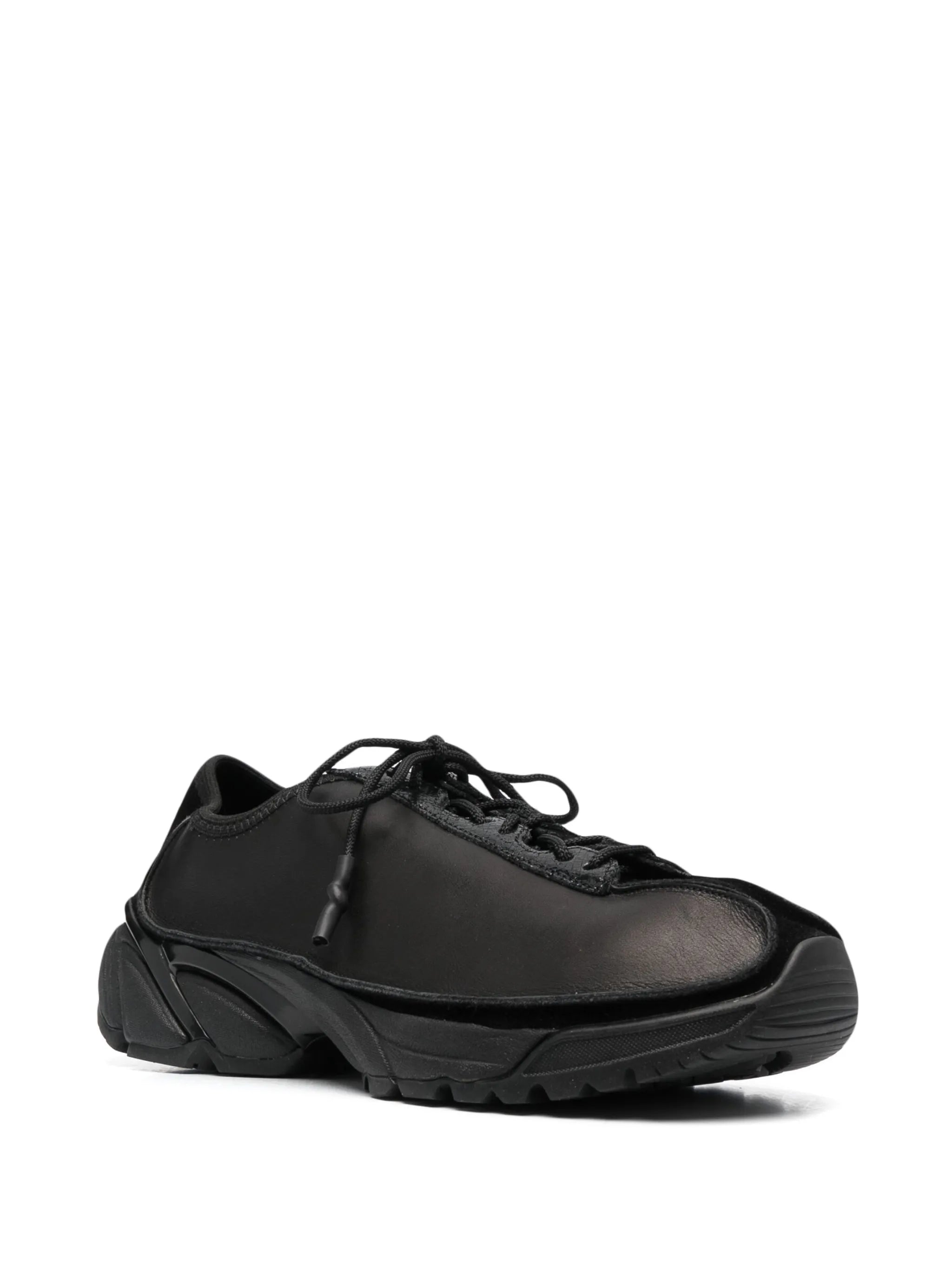 Klove sneakers
