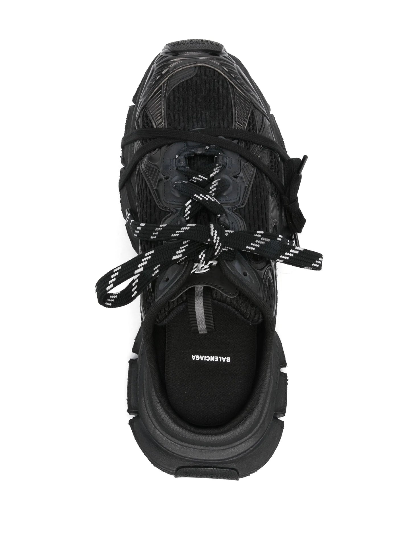 3XL sneakers