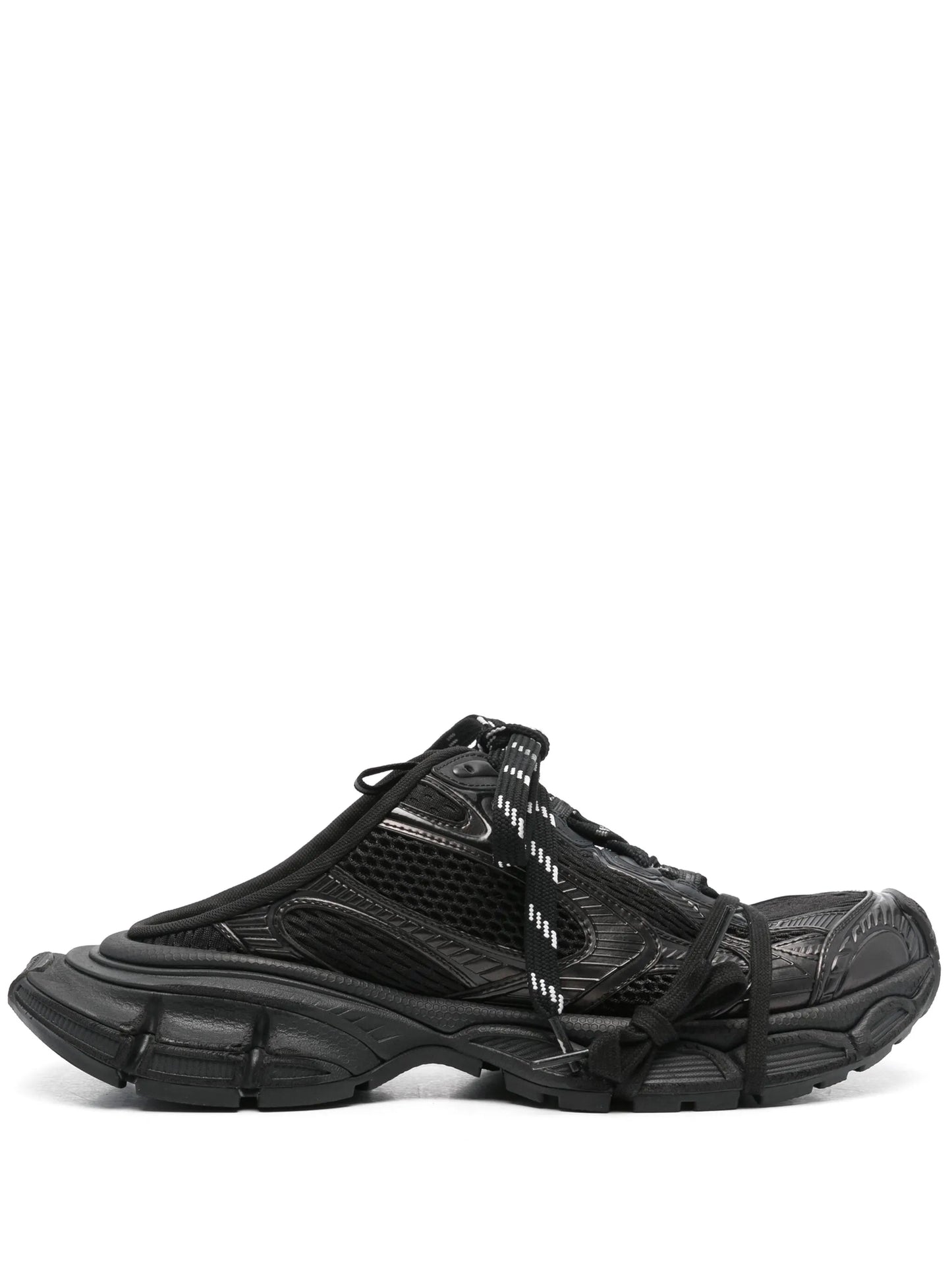 3XL sneakers