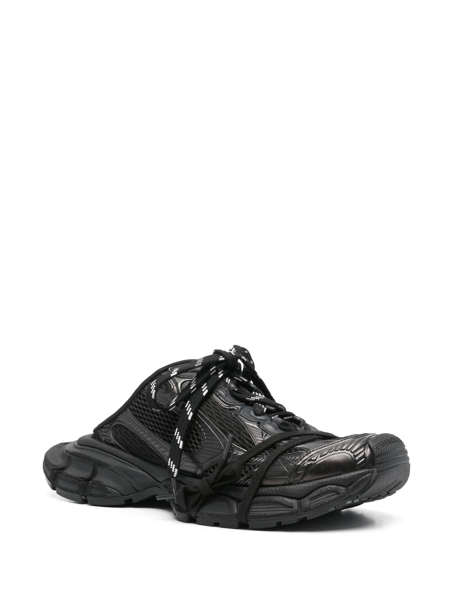 3XL sneakers