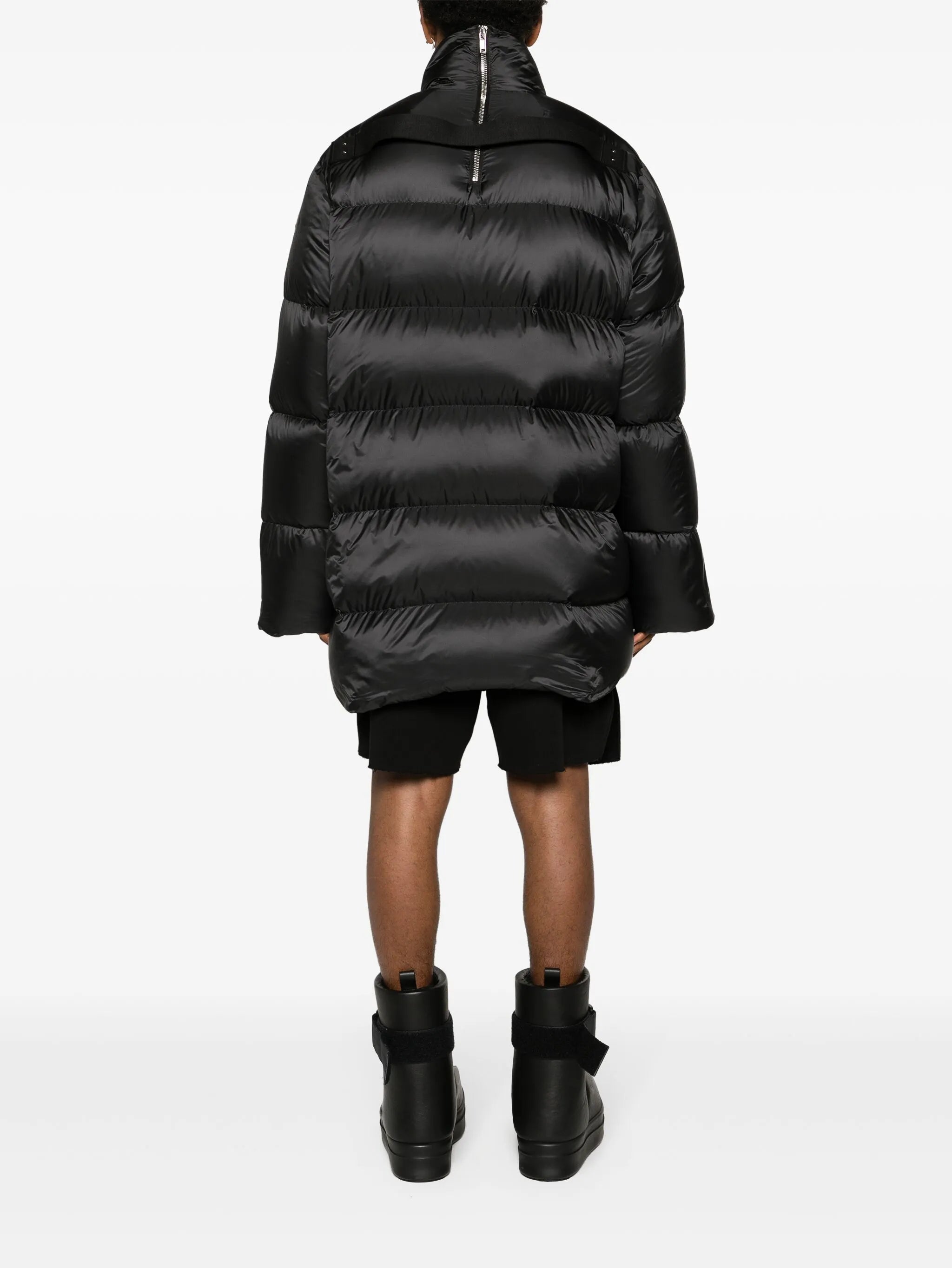 Cyclopic quilted coat